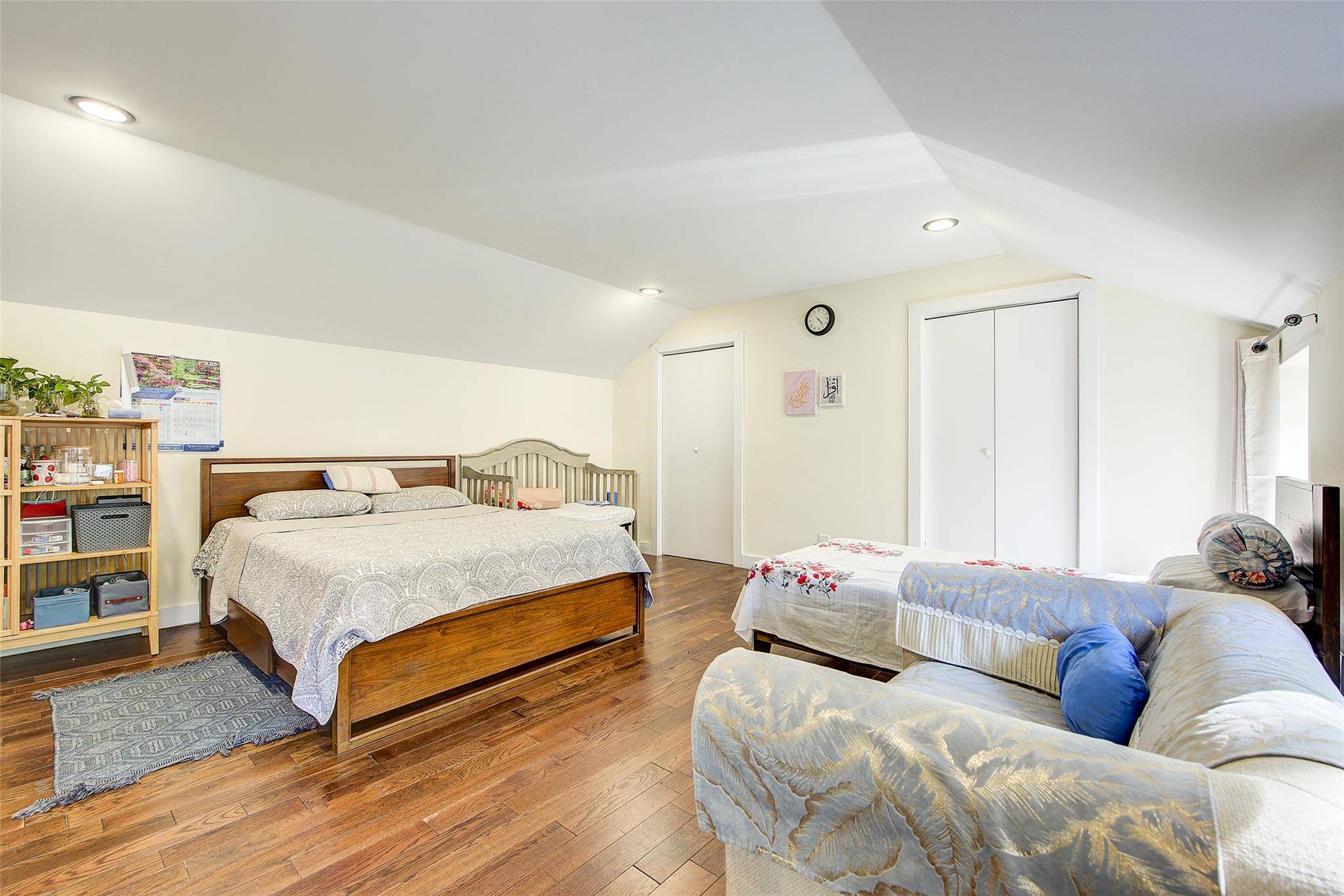 Casa com 4 Quartos à Venda em Staten Island - Nova Iorque - EUA - 3