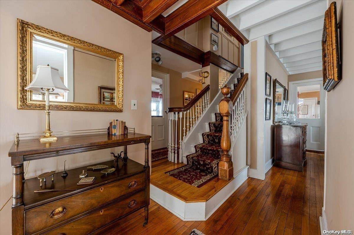 Casa com 4 Quartos à Venda em Staten Island - Nova Iorque - EUA - 3