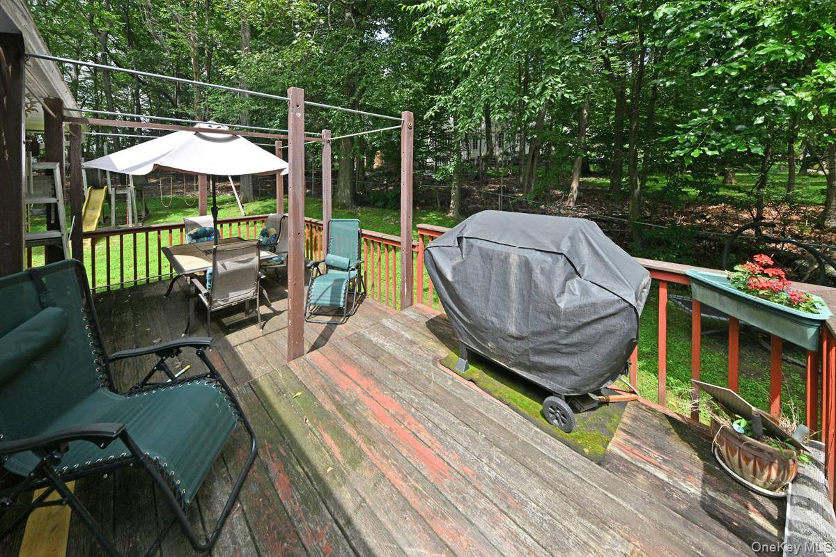 Casa com 4 Quartos à Venda em Suffern - Nova Iorque - EUA - 5