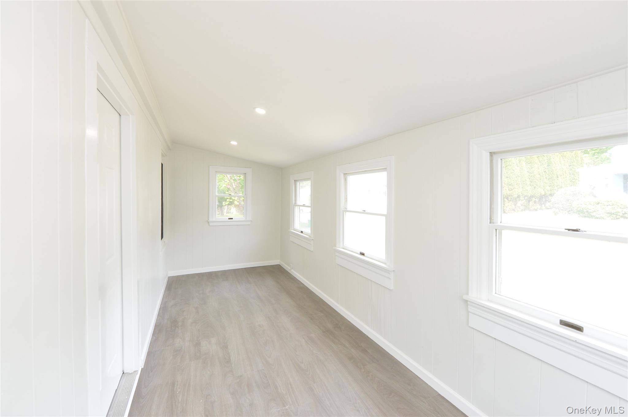 Casa com 4 Quartos à Venda em Suffern - Nova Iorque - EUA - 7