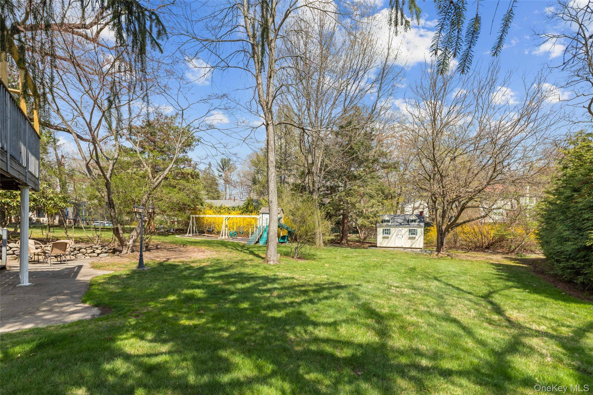 Casa com 4 Quartos à Venda em Suffern - Nova Iorque - EUA - 3