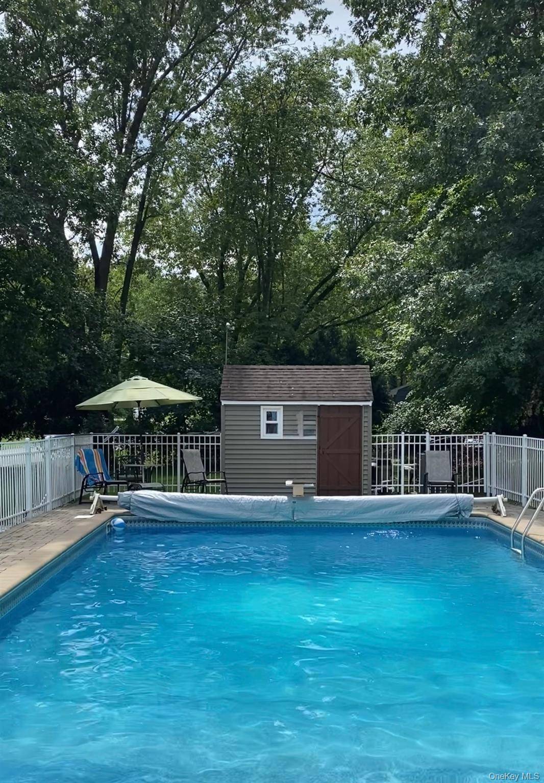 Casa com 4 Quartos à Venda em Suffern - Nova Iorque - EUA - 6