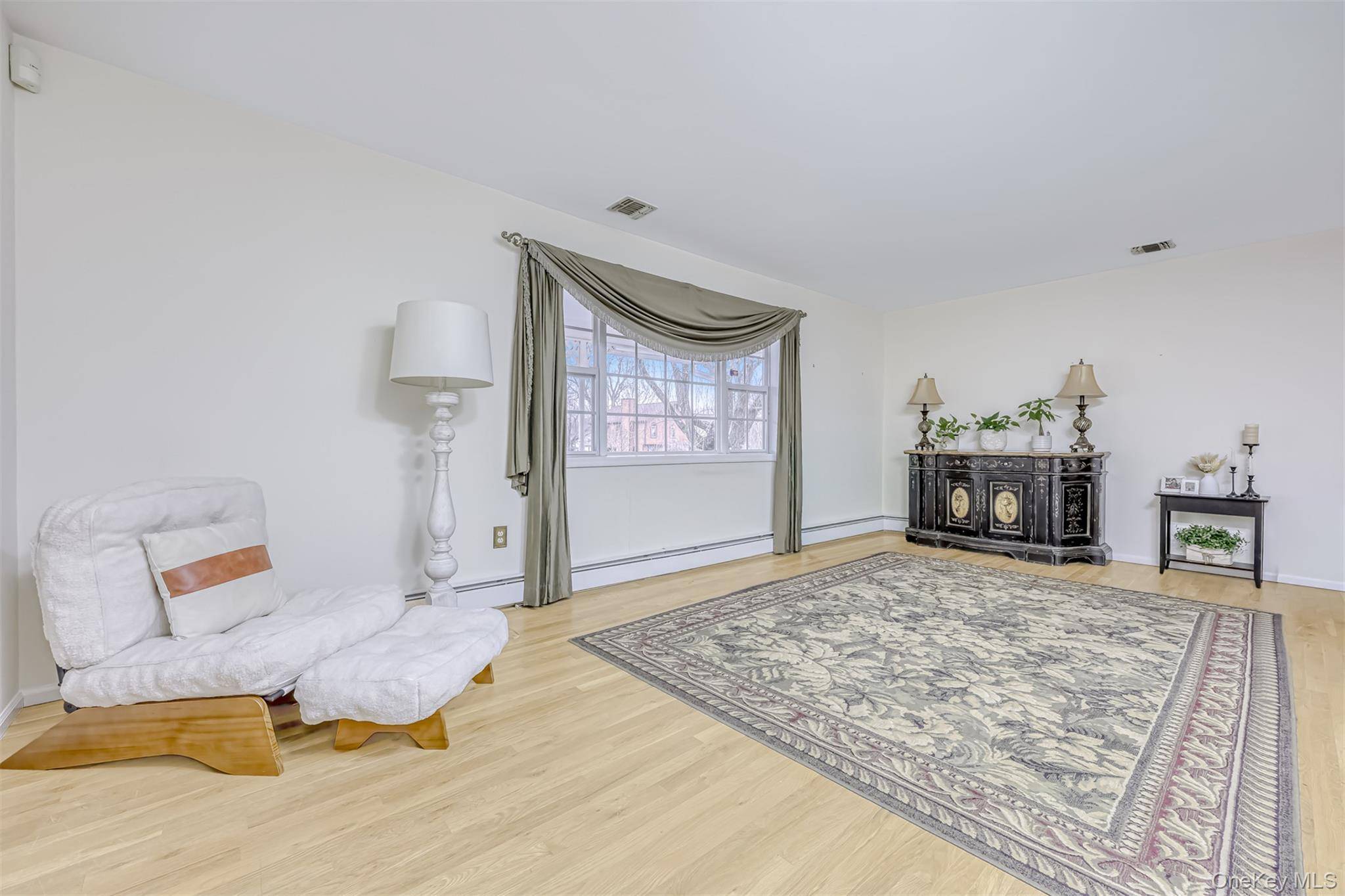 Casa com 4 Quartos à Venda em Suffern - Nova Iorque - EUA - 5
