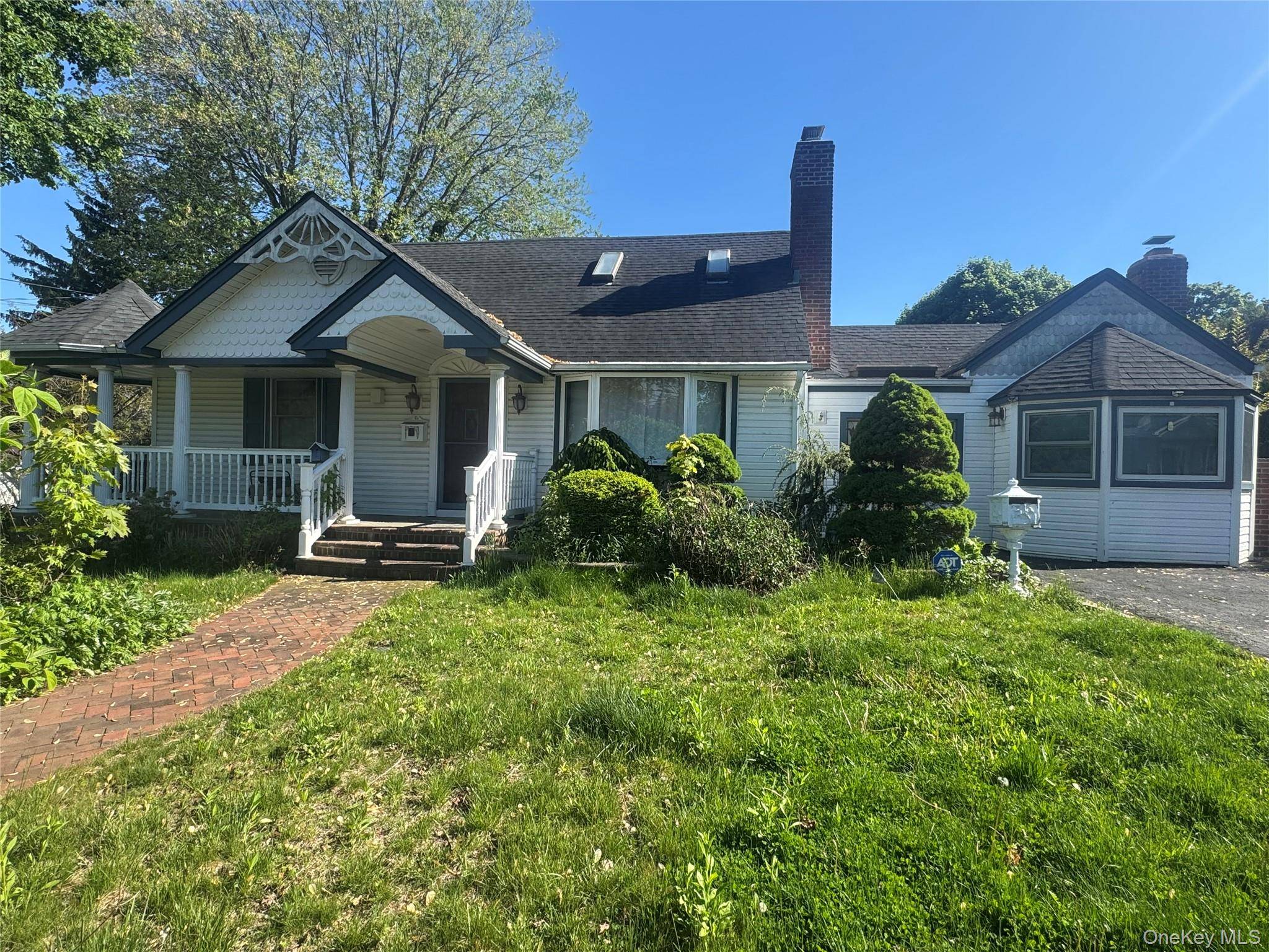 Casa com 4 Quartos à Venda em Syosset - Nova Iorque - EUA - 1