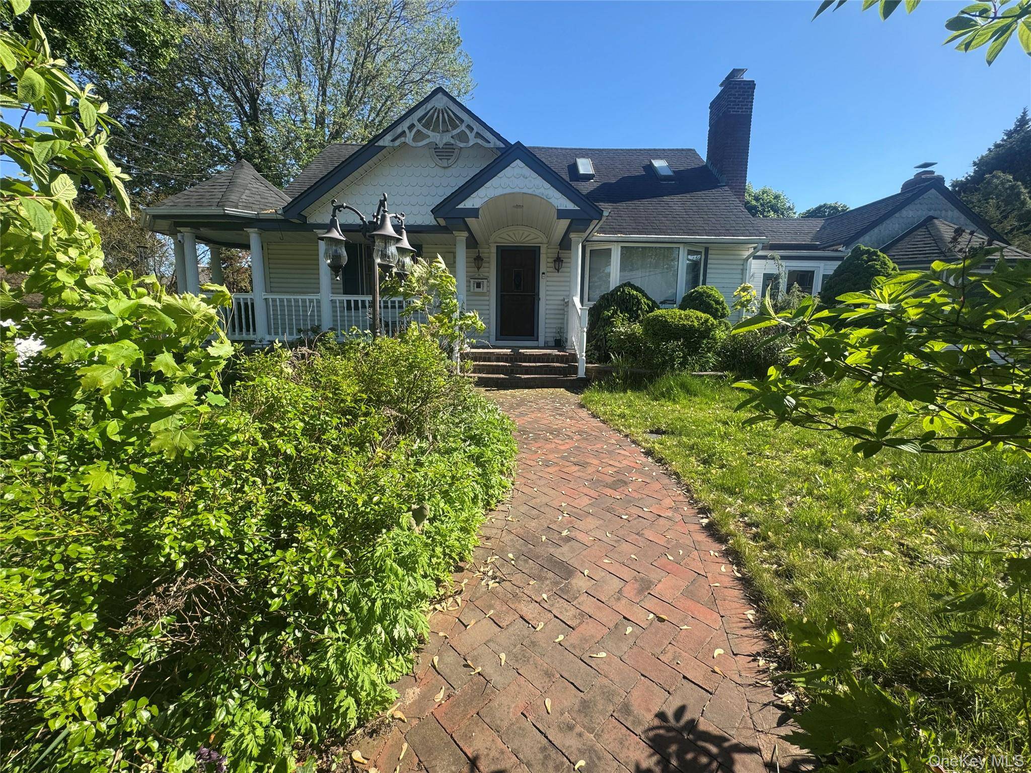 Casa com 4 Quartos à Venda em Syosset - Nova Iorque - EUA - 2