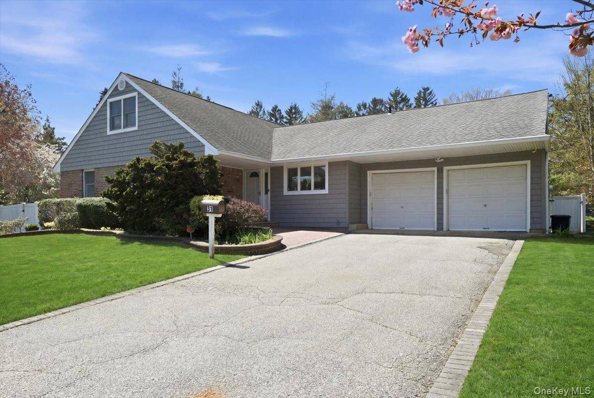 Casa com 4 Quartos à Venda em Syosset - Nova Iorque - EUA - 2