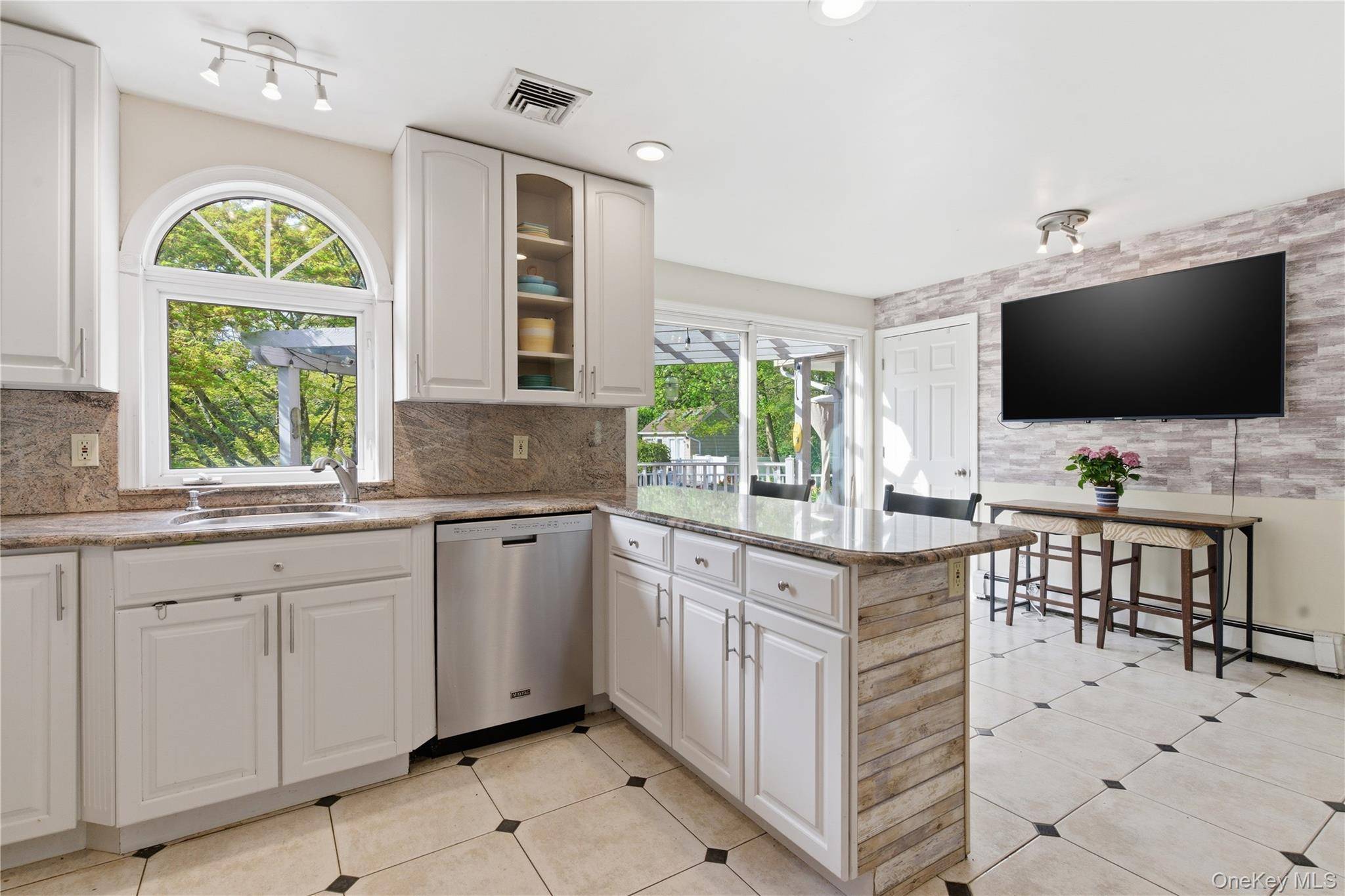 Casa com 4 Quartos à Venda em Syosset - Nova Iorque - EUA - 8