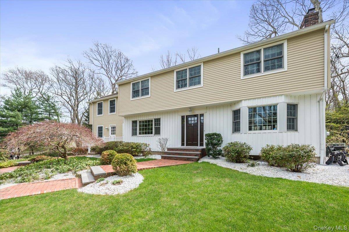 Casa com 4 Quartos à Venda em Syosset - Nova Iorque - EUA - 1