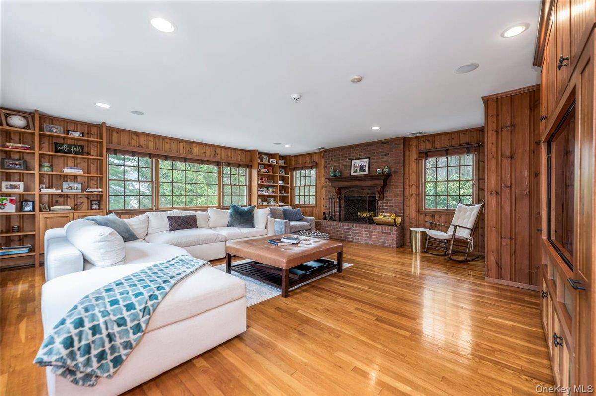 Casa com 4 Quartos à Venda em Syosset - Nova Iorque - EUA - 6