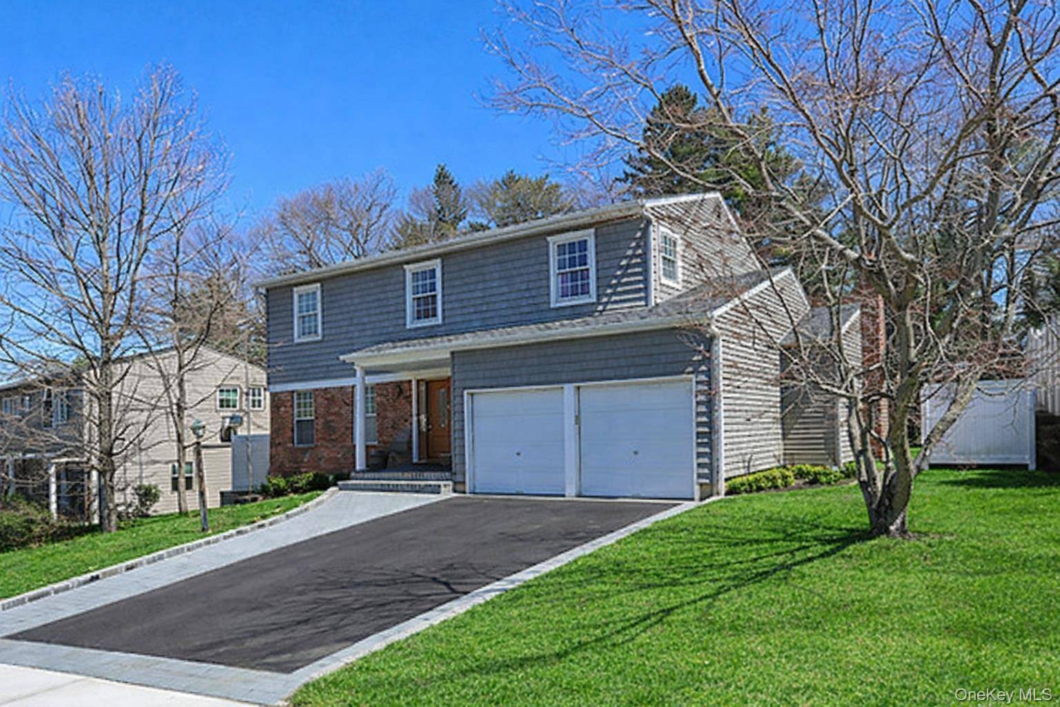 Casa com 4 Quartos à Venda em Syosset - Nova Iorque - EUA - 2