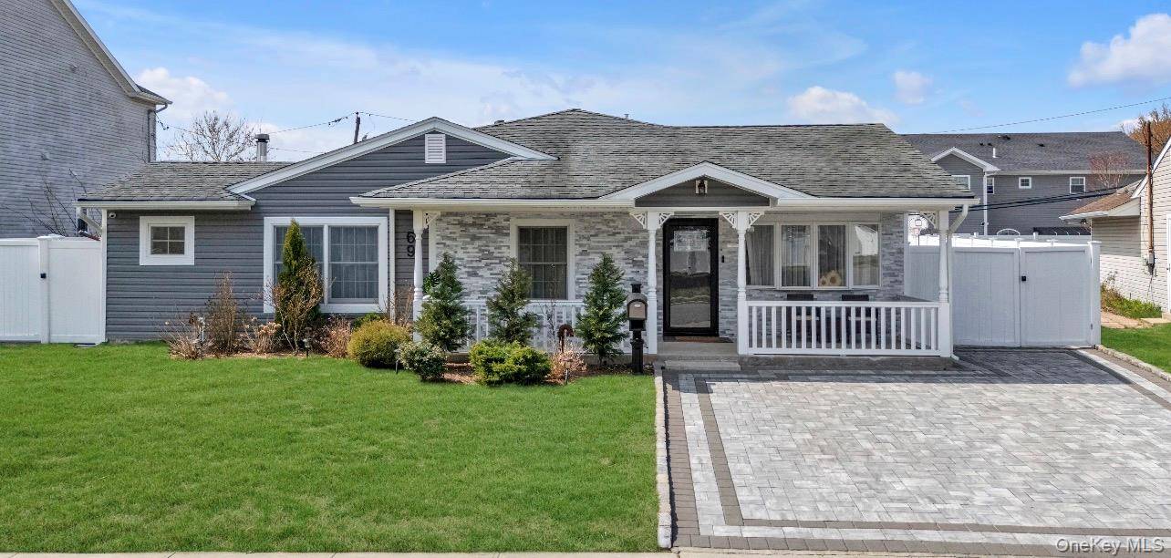 Casa com 4 Quartos à Venda em Syosset - Nova Iorque - EUA - 2