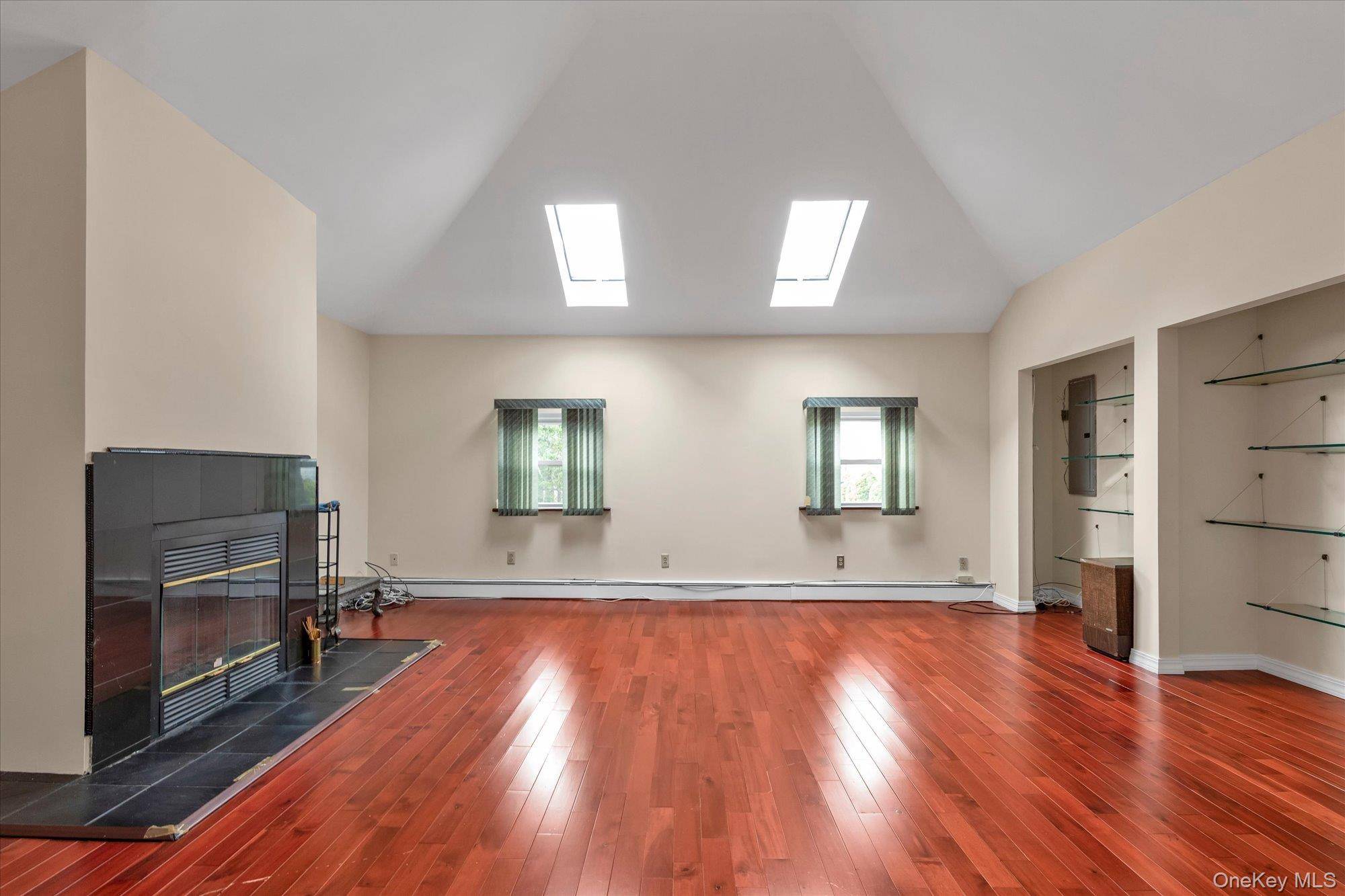 Casa com 4 Quartos à Venda em Syosset - Nova Iorque - EUA - 8