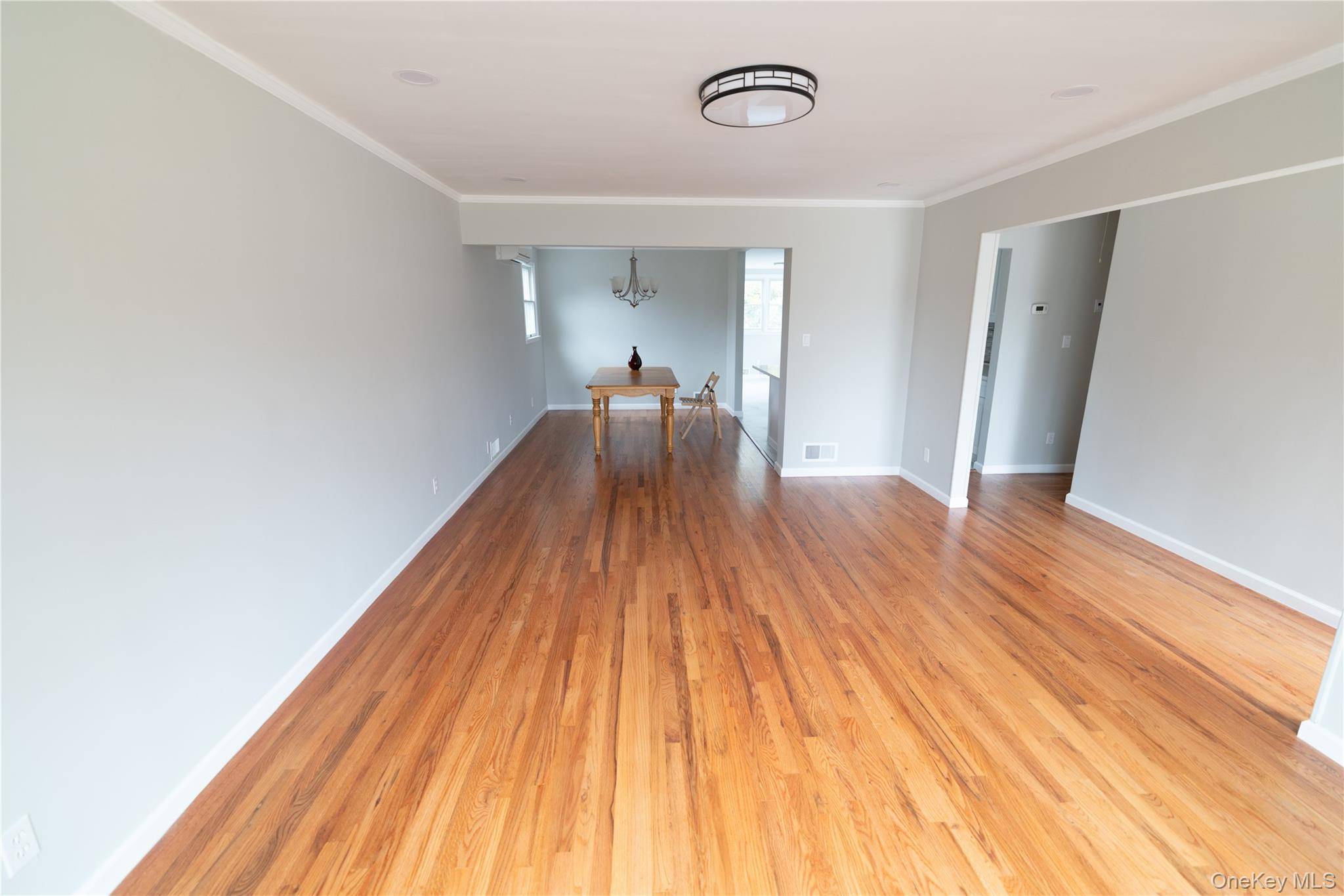 Casa com 4 Quartos à Venda em Syosset - Nova Iorque - EUA - 4