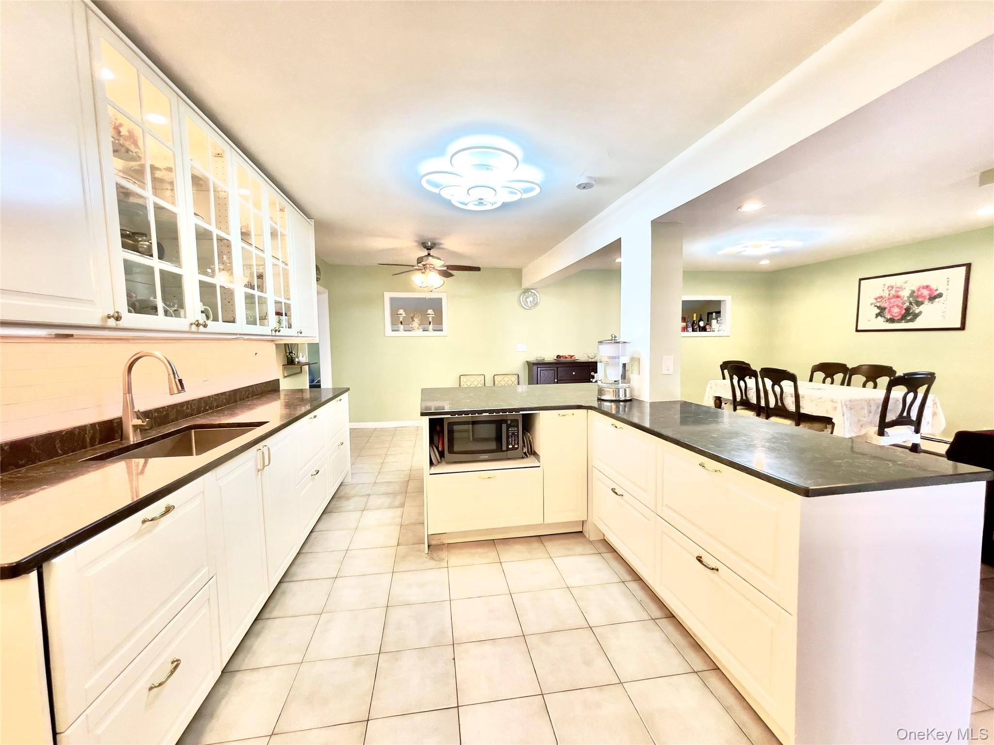 Casa com 4 Quartos à Venda em Syosset - Nova Iorque - EUA - 8