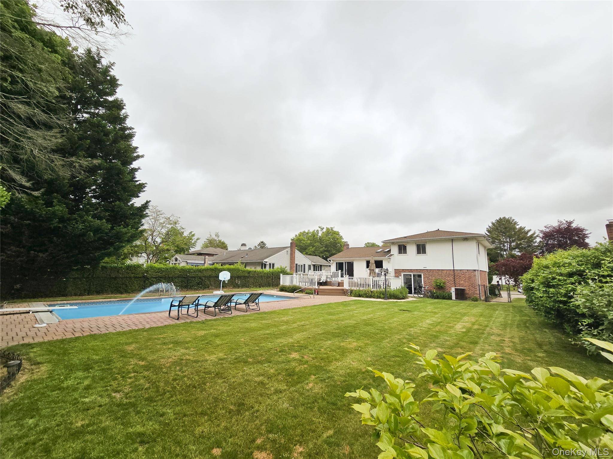Casa com 4 Quartos à Venda em Syosset - Nova Iorque - EUA - 7
