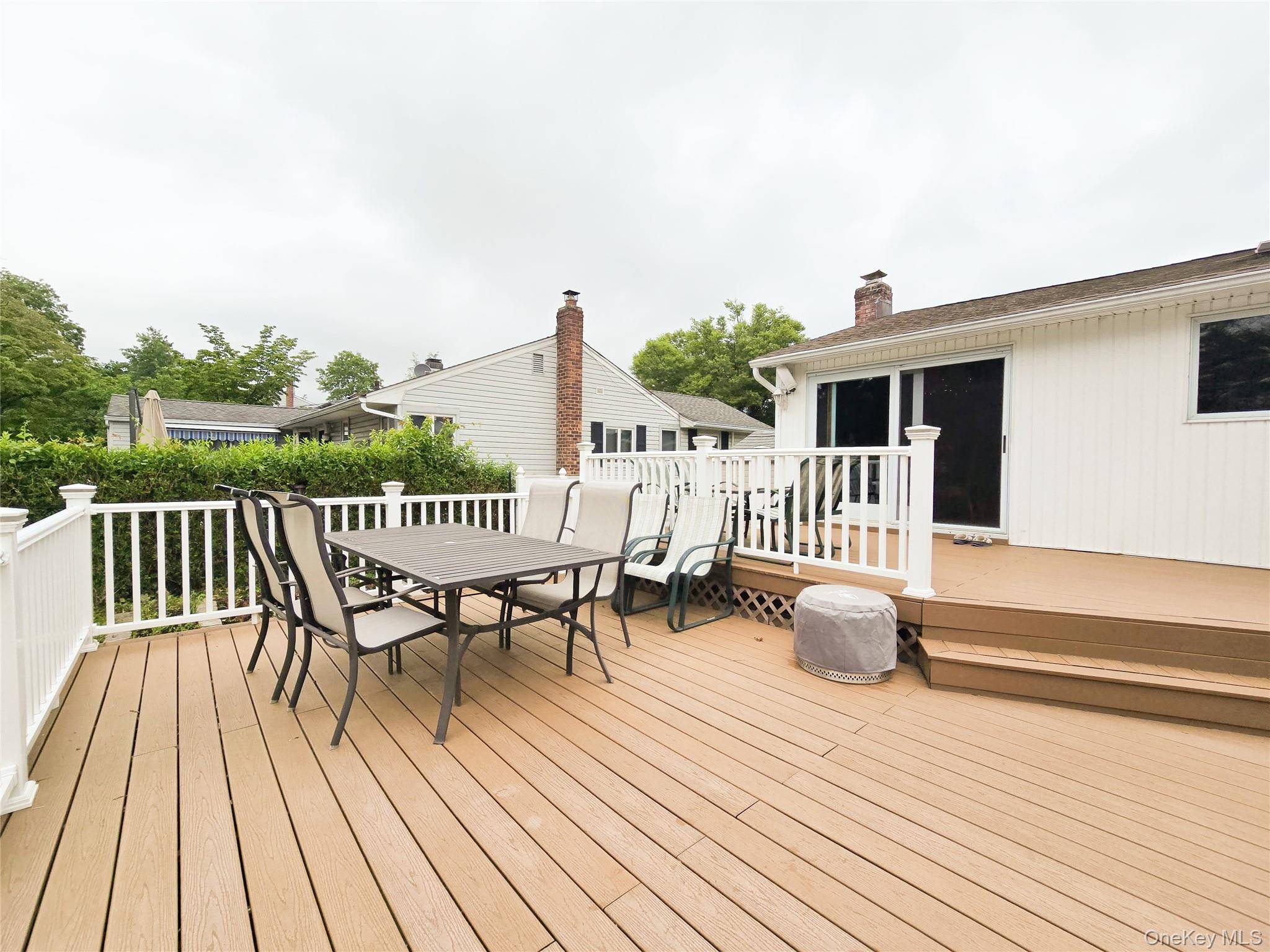 Casa com 4 Quartos à Venda em Syosset - Nova Iorque - EUA - 8