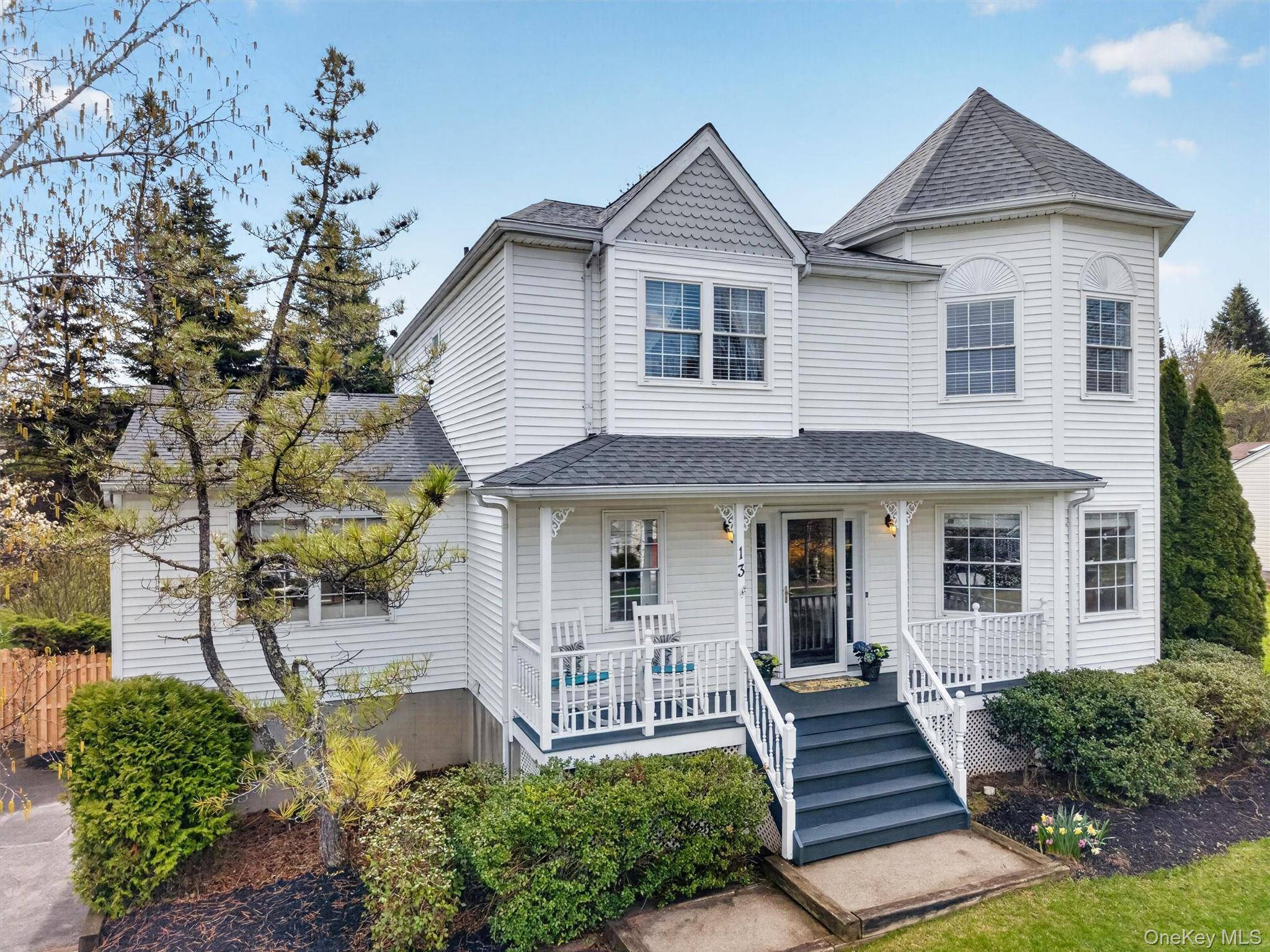 Hogar con 4 Dormitorios en Venta en Warwick - Nueva York - EE. UU. - 1