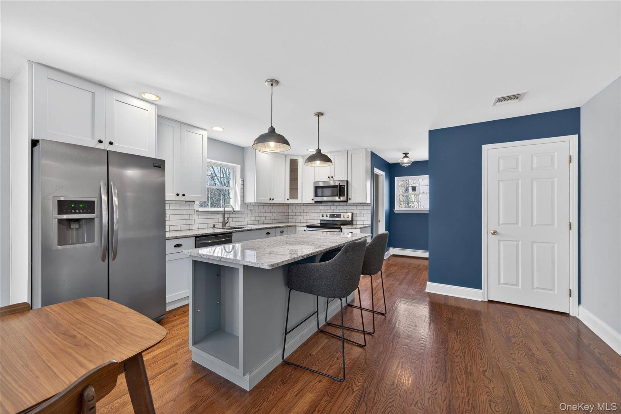 Hogar con 4 Dormitorios en Venta en Warwick - Nueva York - EE. UU. - 6