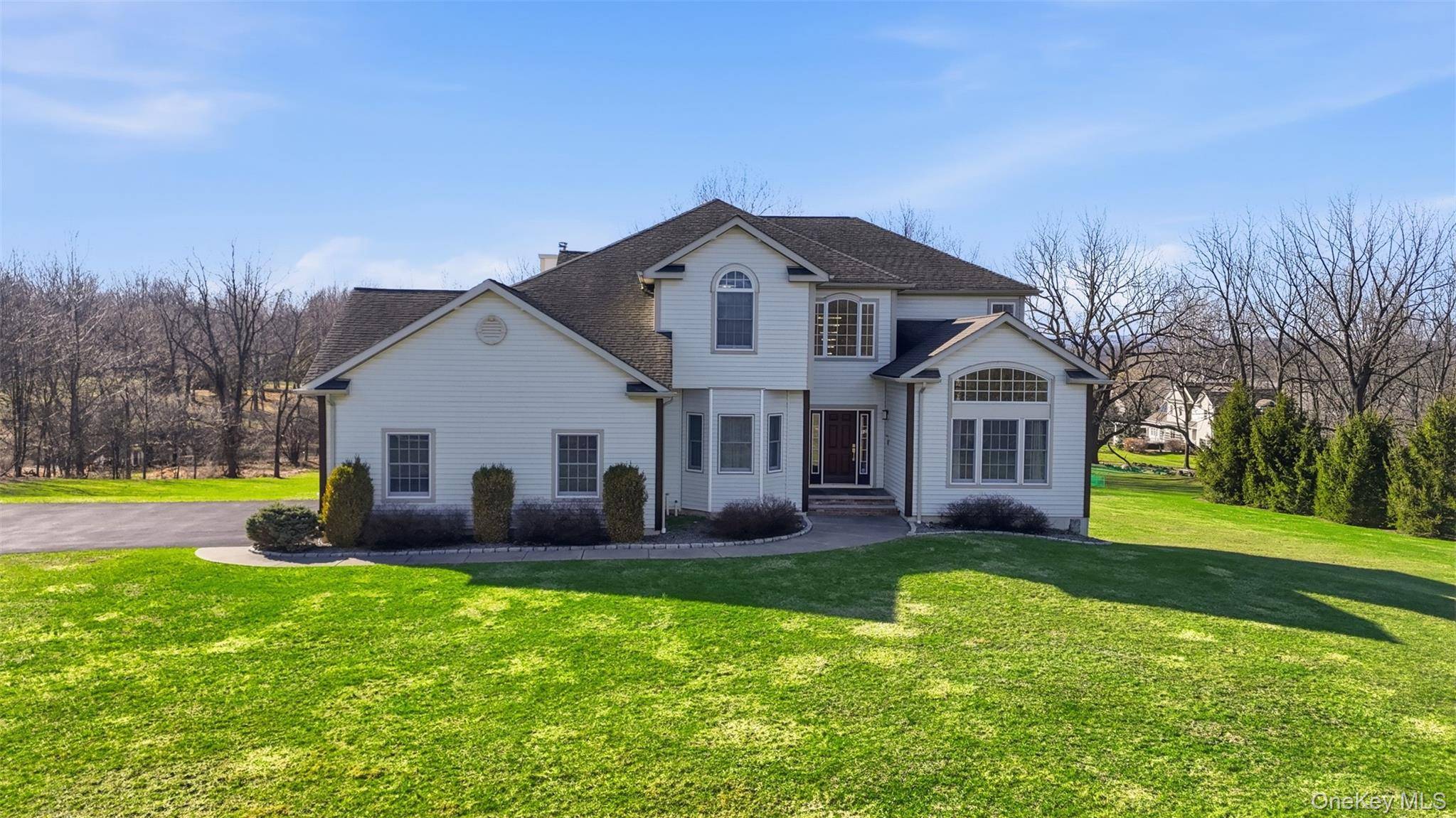 4 Bedroom Home for Sale in Warwick - New York - USA - 1