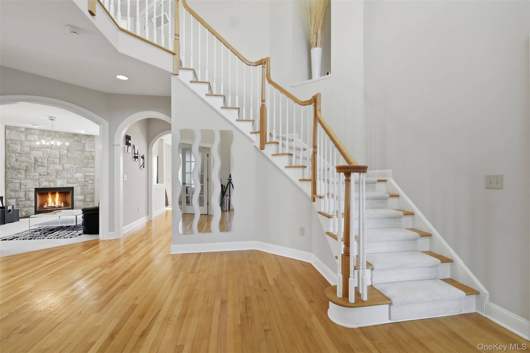 4 Bedroom Home for Sale in Warwick - New York - USA - 3