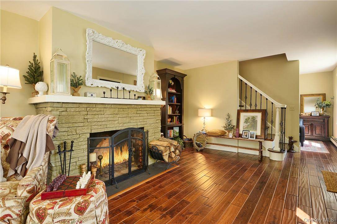 4 Bedroom Home for Sale in Warwick - New York - USA - 4