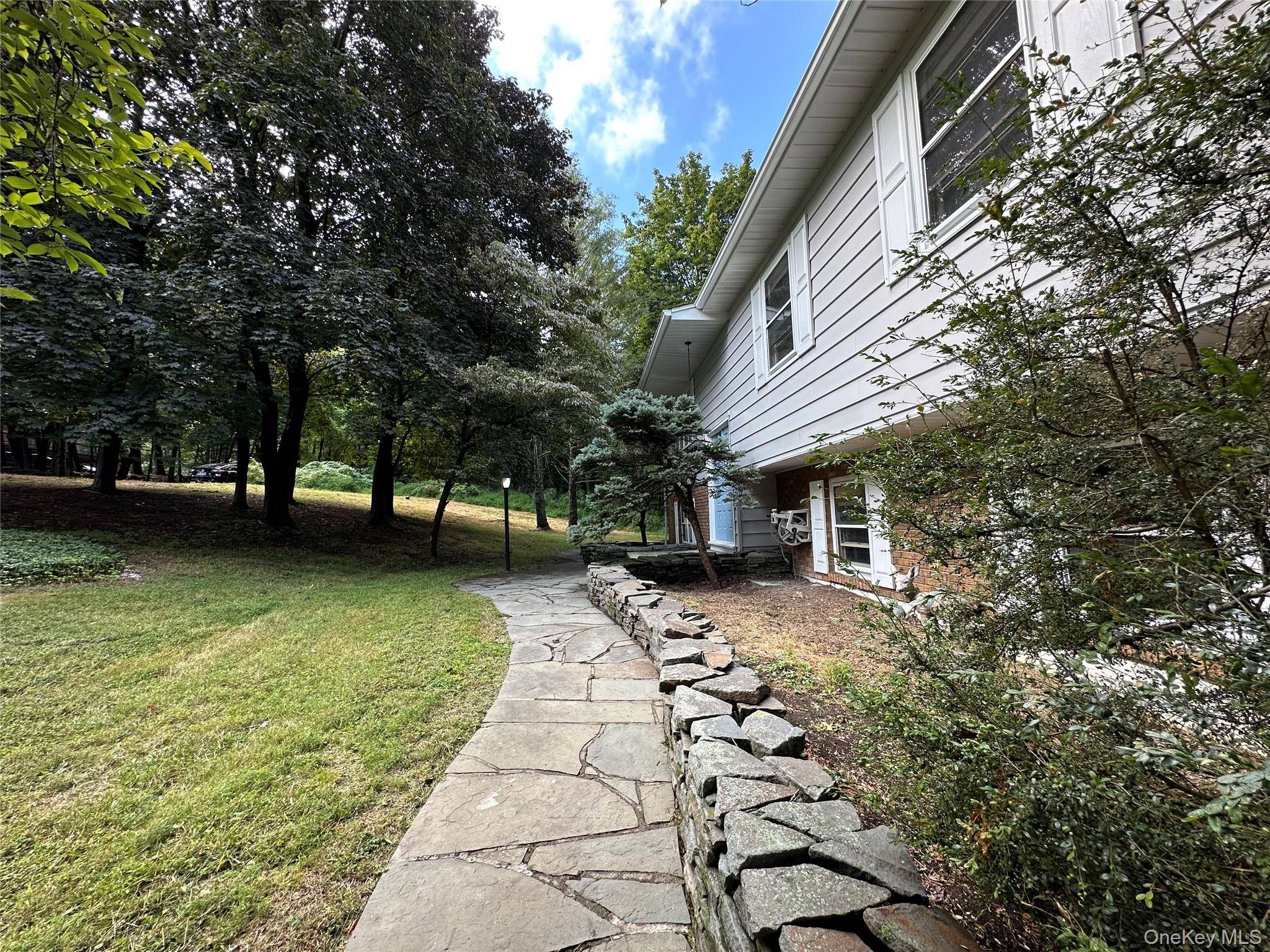 Hogar con 4 Dormitorios en Venta en Warwick - Nueva York - EE. UU. - 2