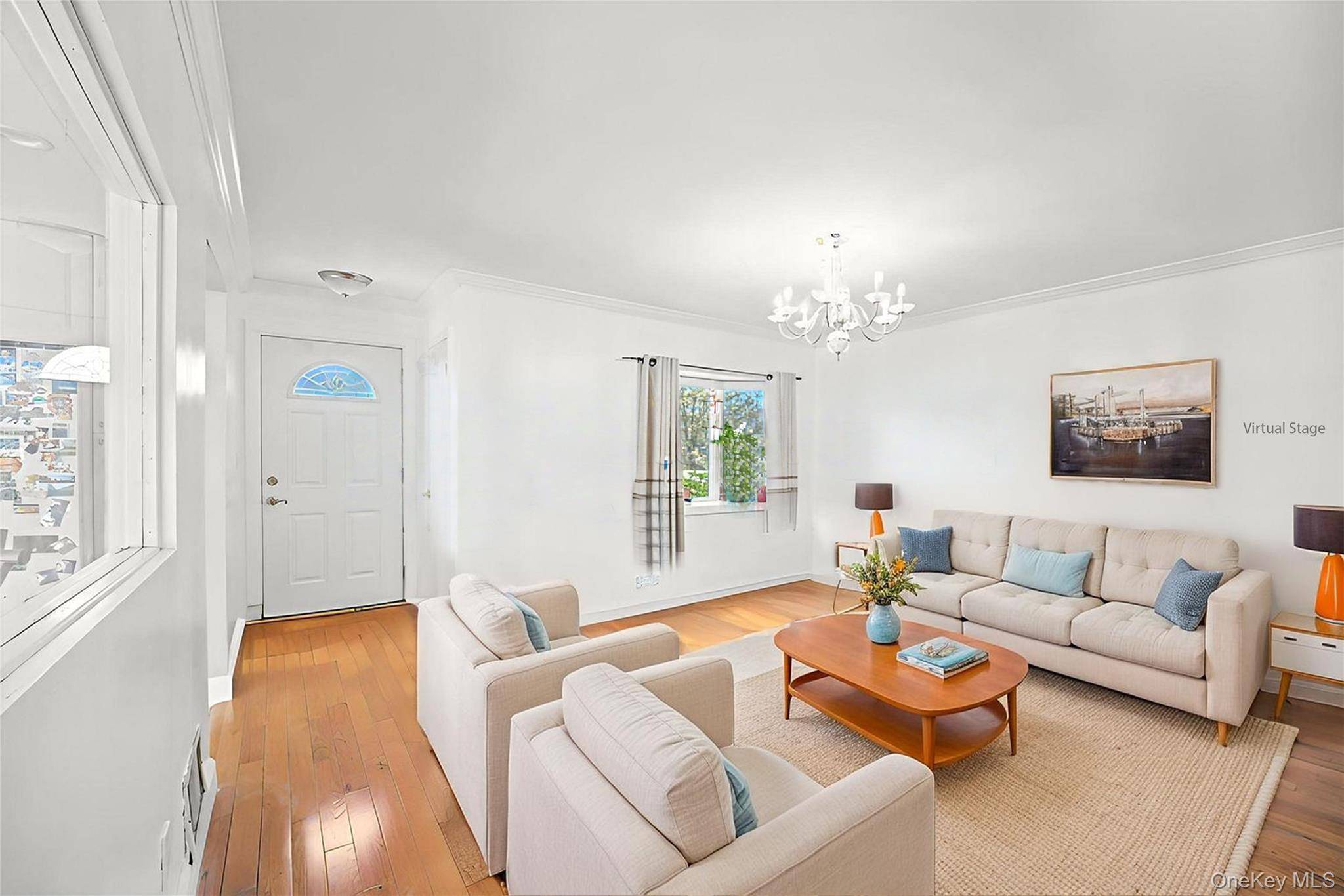 Casa com 5 Quartos à Venda em New Hyde Park - Nova Iorque - EUA - 3