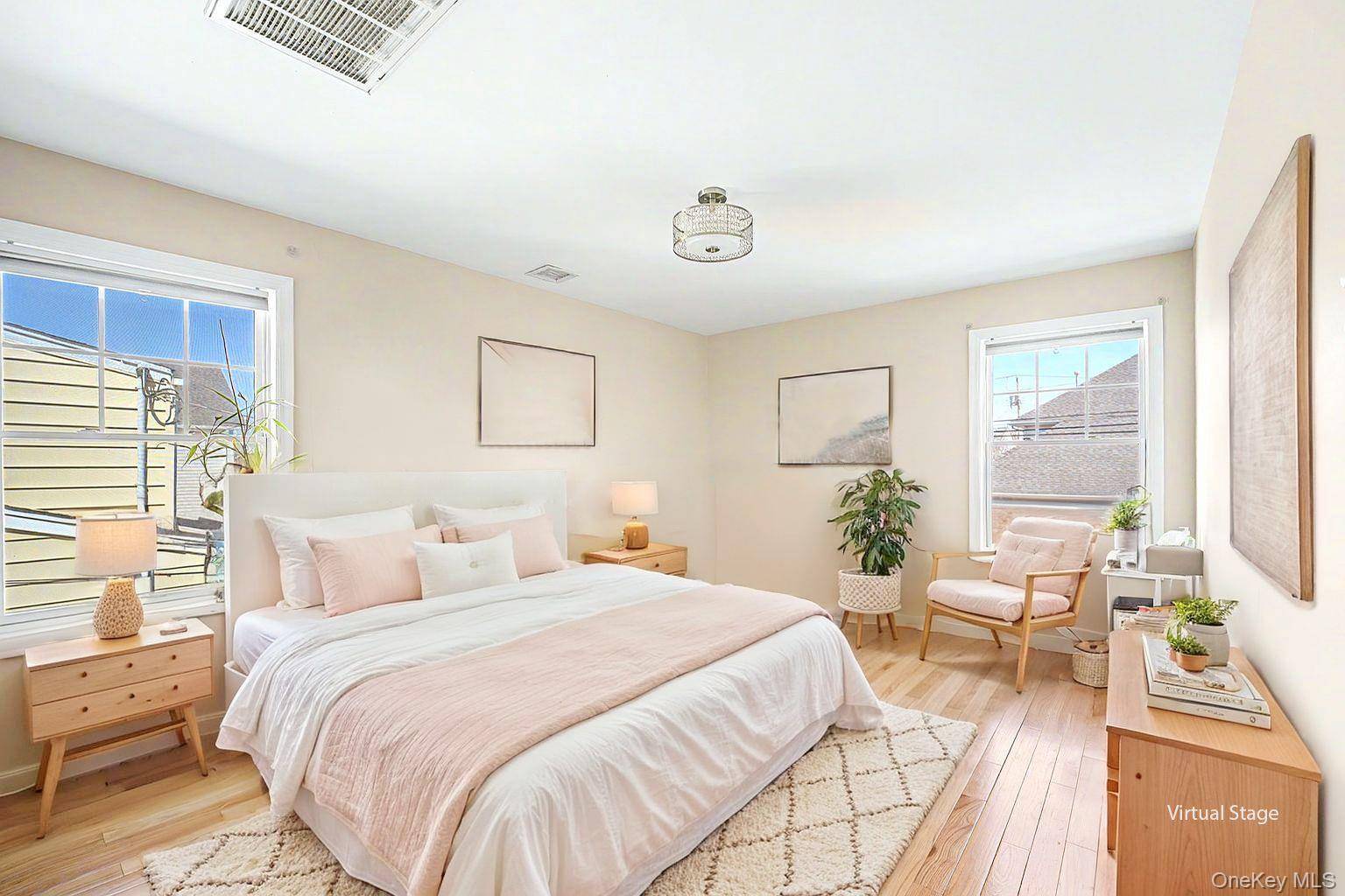 Casa com 5 Quartos à Venda em New Hyde Park - Nova Iorque - EUA - 4