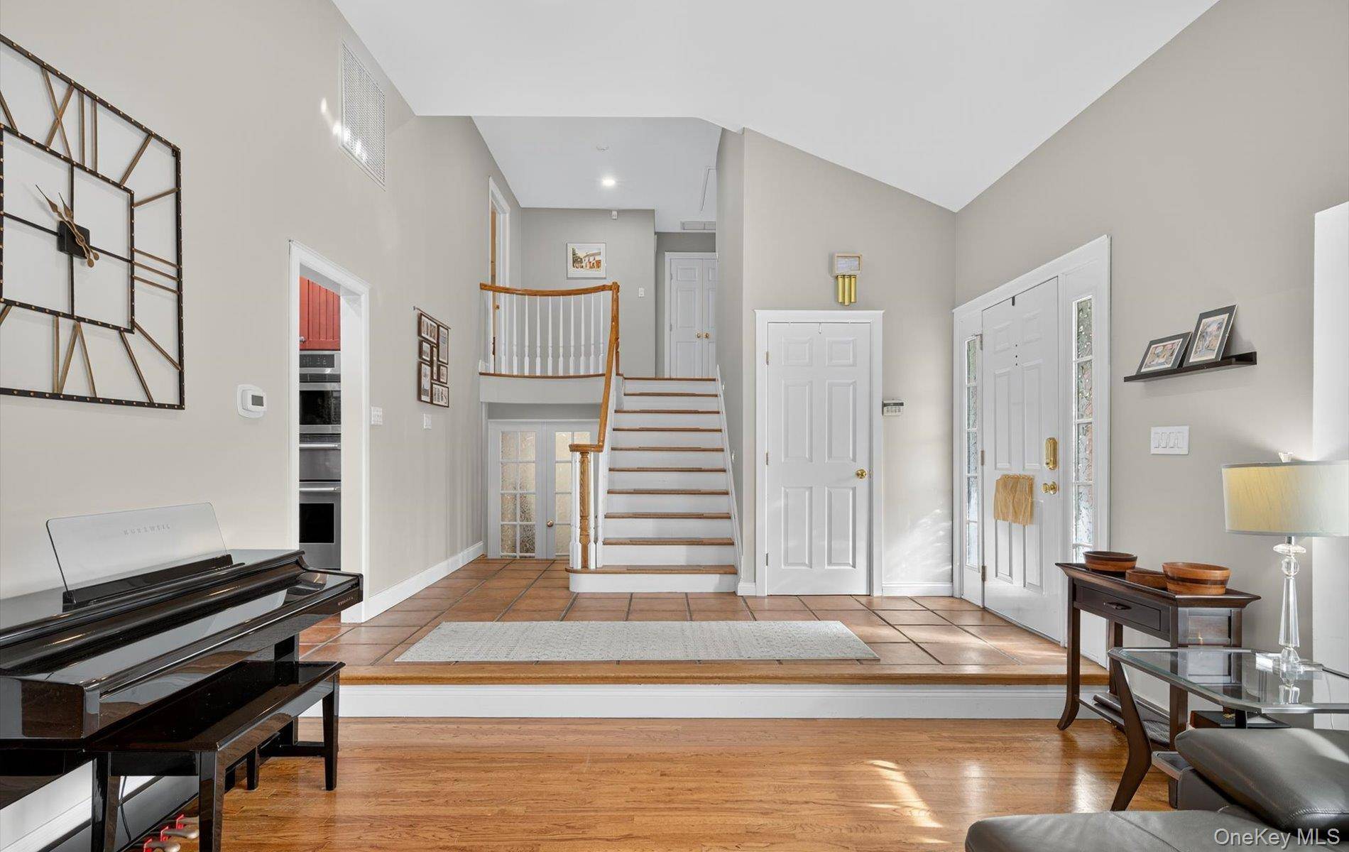 Hogar con 5 Dormitorios en Venta en Plainview - Nueva York - EE. UU. - 5