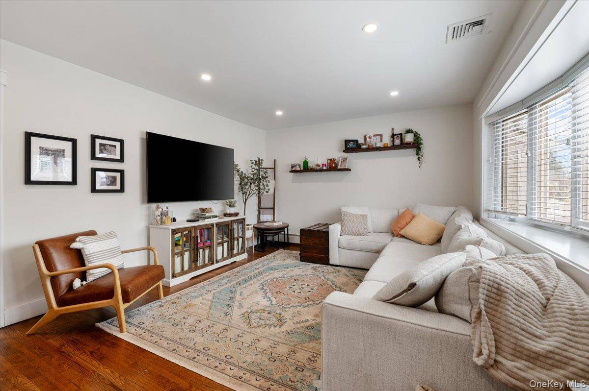 Home avec 5 chambres à vendre à Plainview - New York - États-Unis - 2