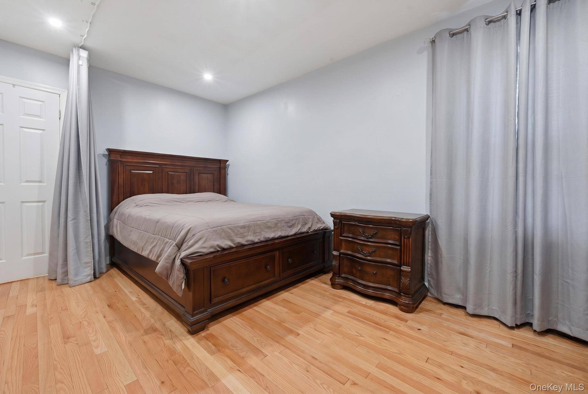Casa com 5 Quartos à Venda em Queens Village - Nova Iorque - EUA - 6