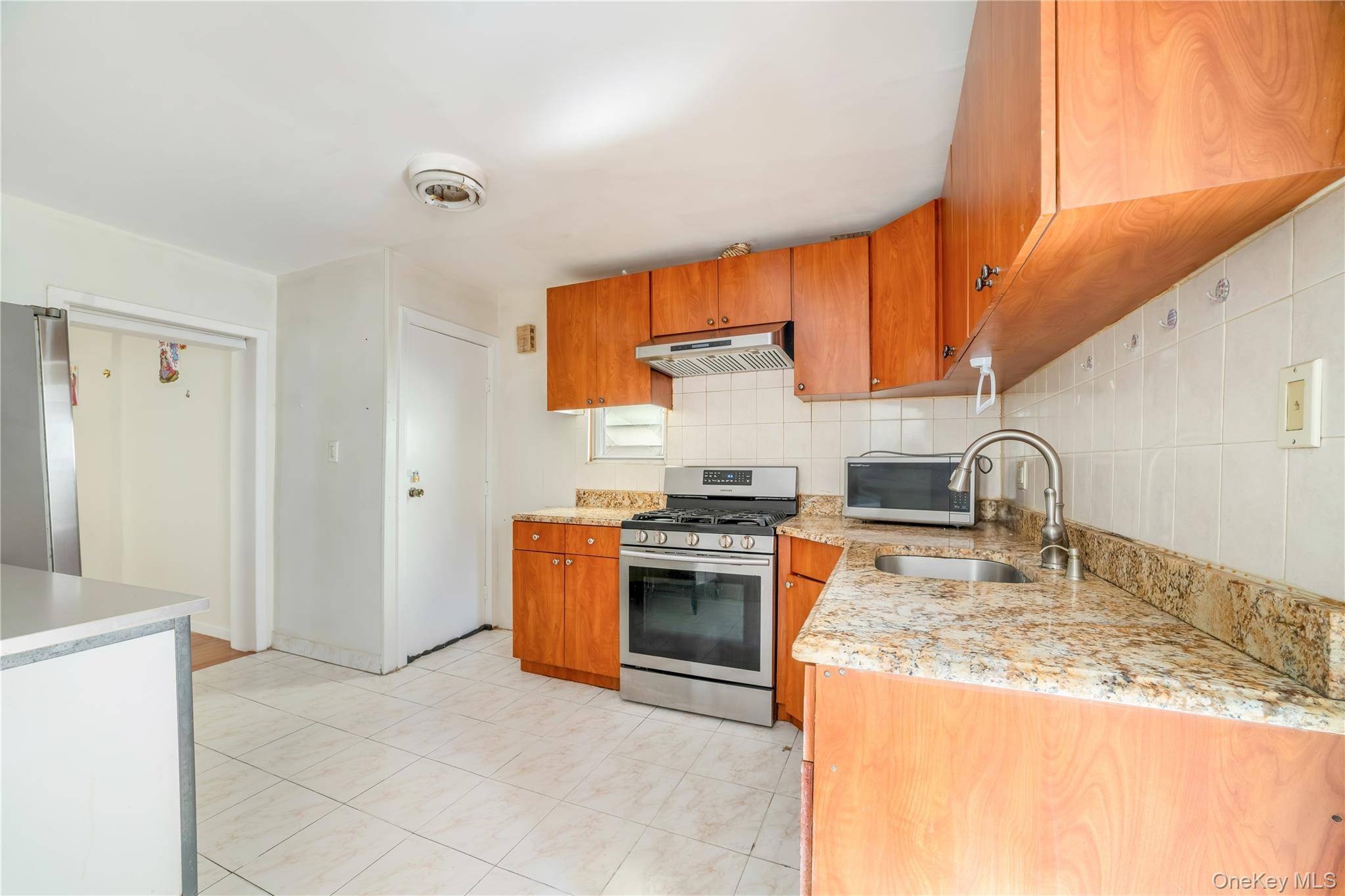 Casa com 5 Quartos à Venda em Queens Village - Nova Iorque - EUA - 6