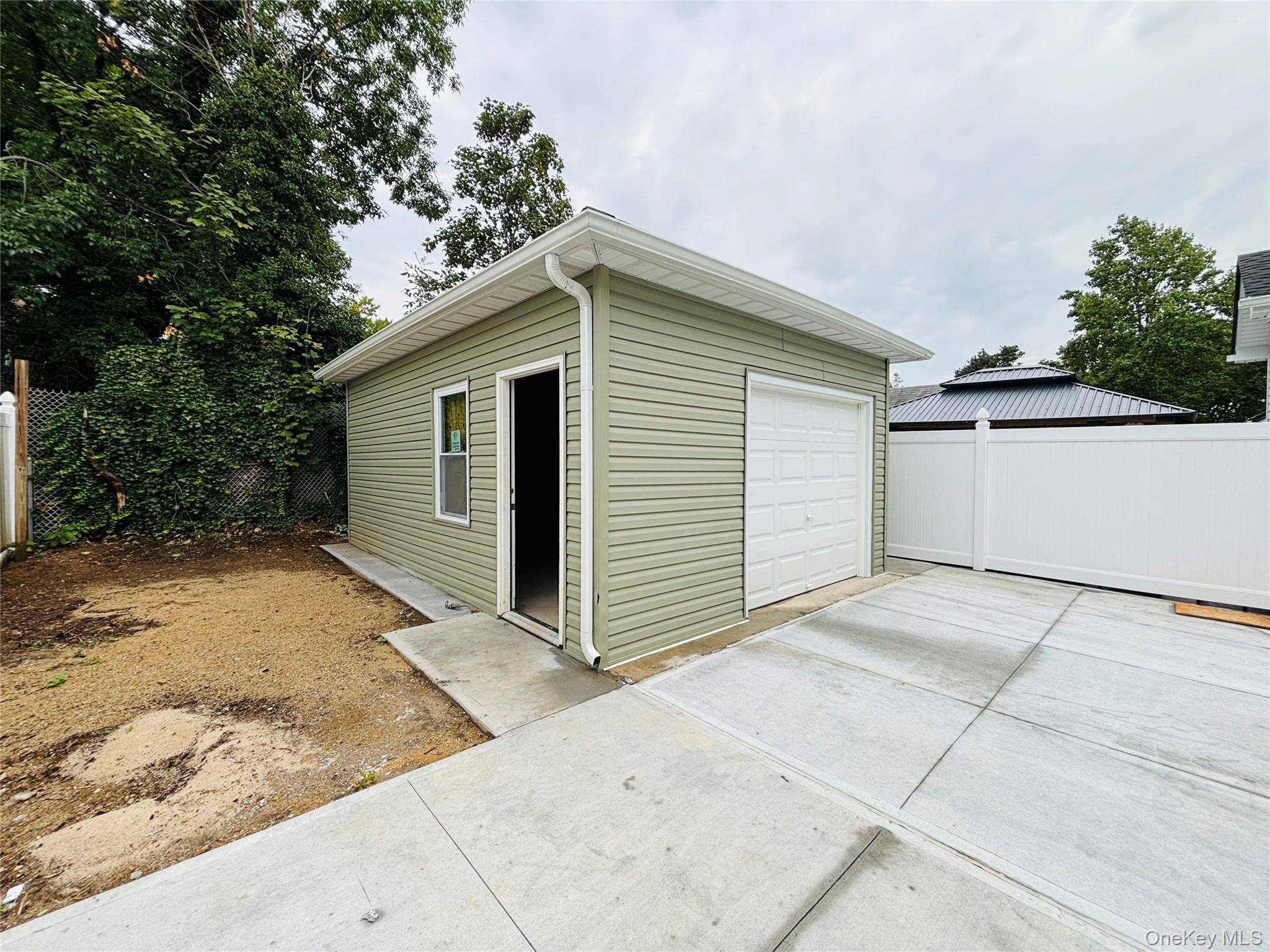 Casa com 5 Quartos à Venda em Queens Village - Nova Iorque - EUA - 8