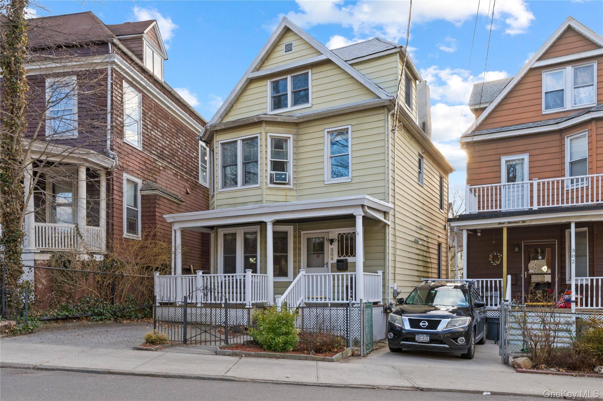Casa com 5 Quartos à Venda em Staten Island - Nova Iorque - EUA - 1