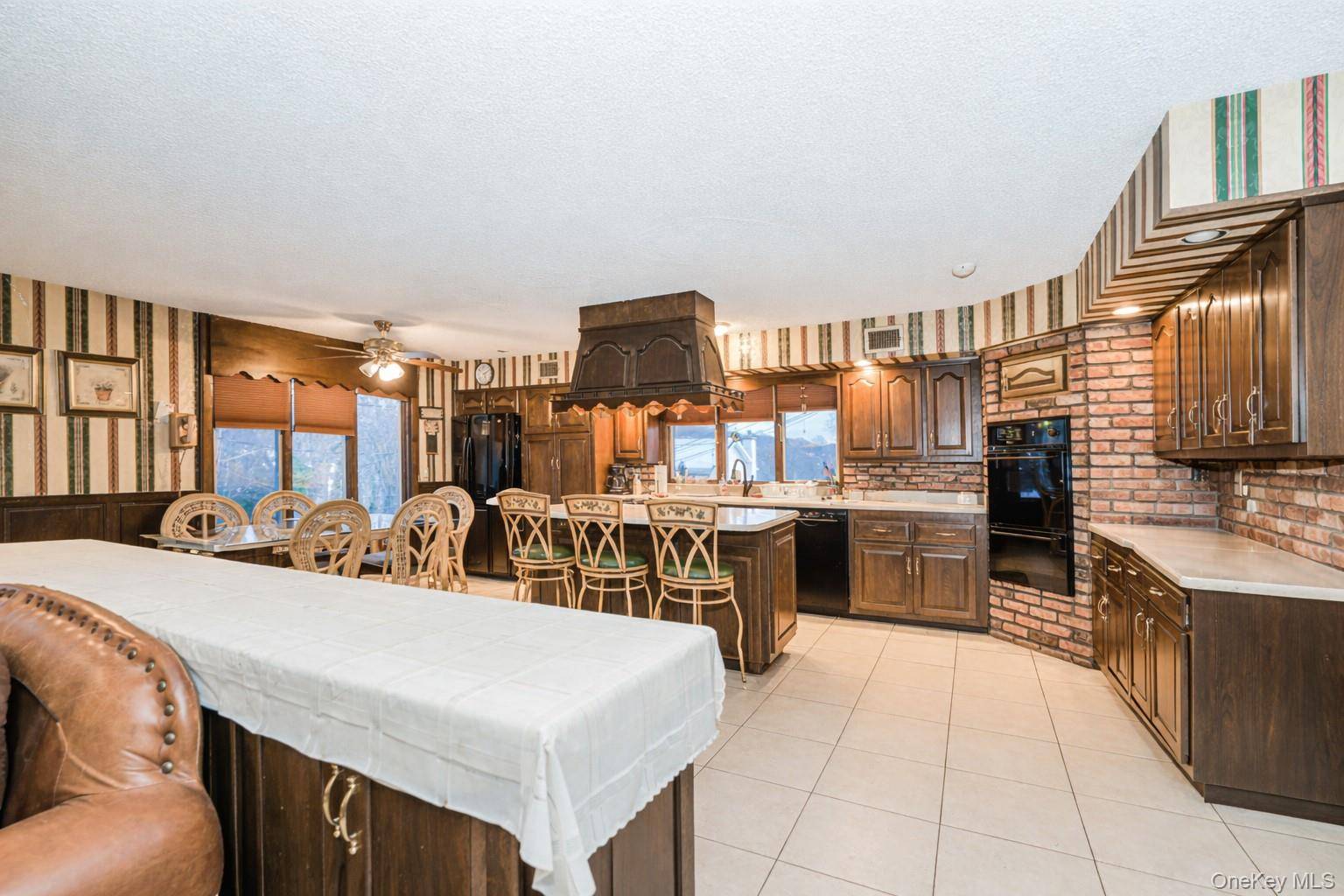 Casa com 5 Quartos à Venda em Staten Island - Nova Iorque - EUA - 8