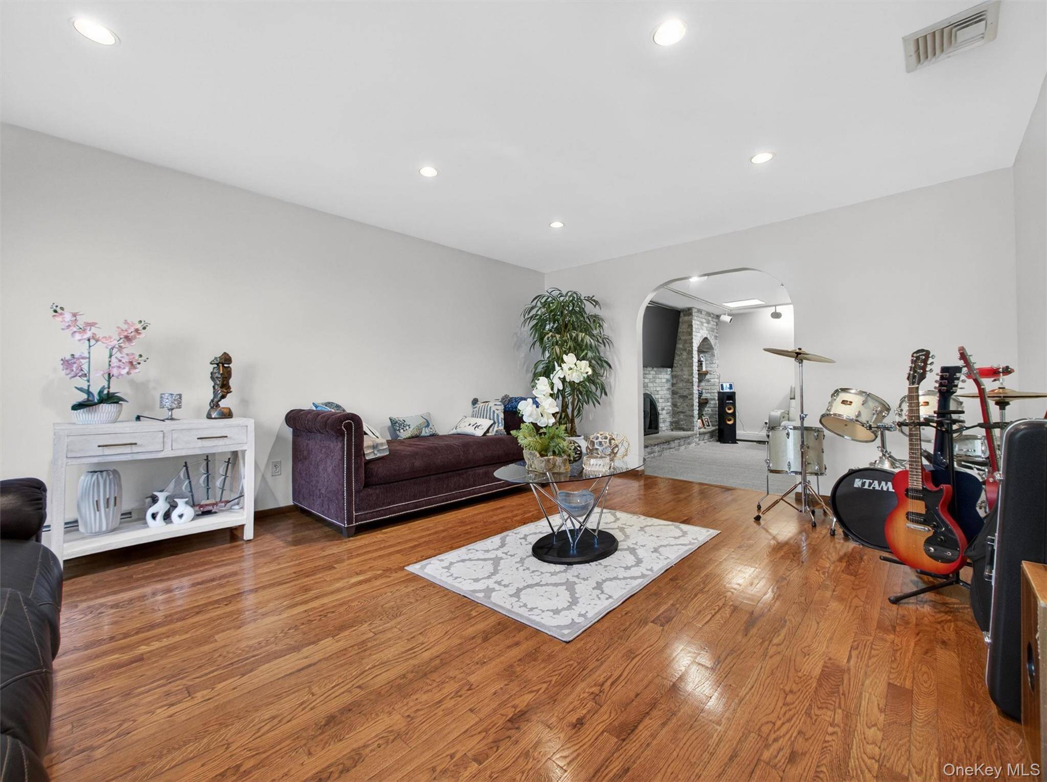 Casa com 5 Quartos à Venda em Suffern - Nova Iorque - EUA - 6