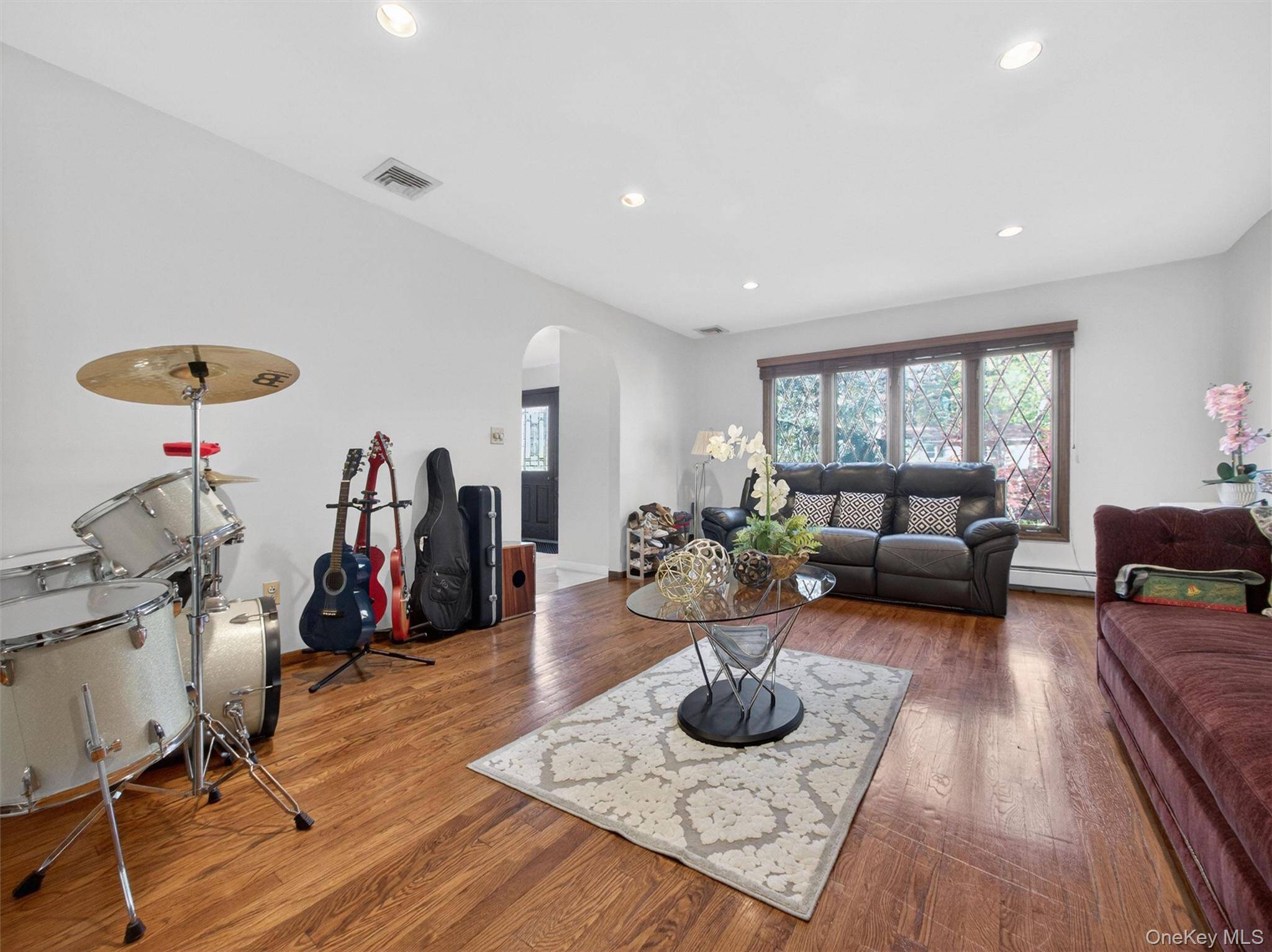 Casa com 5 Quartos à Venda em Suffern - Nova Iorque - EUA - 7