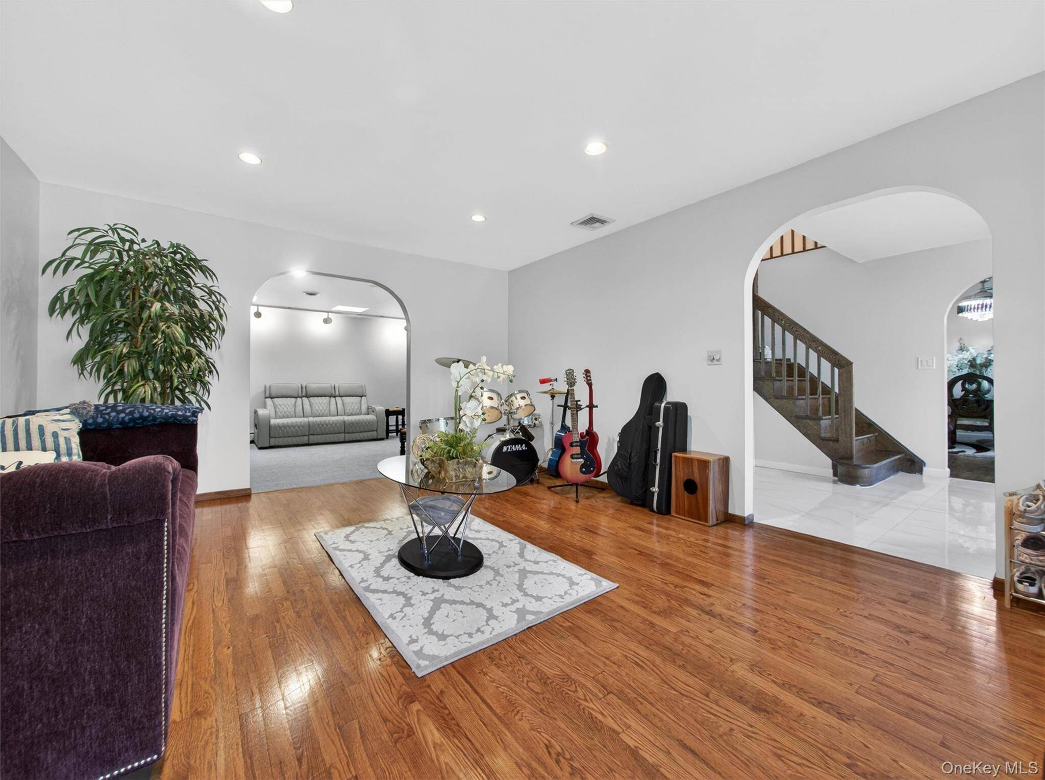 Casa com 5 Quartos à Venda em Suffern - Nova Iorque - EUA - 8