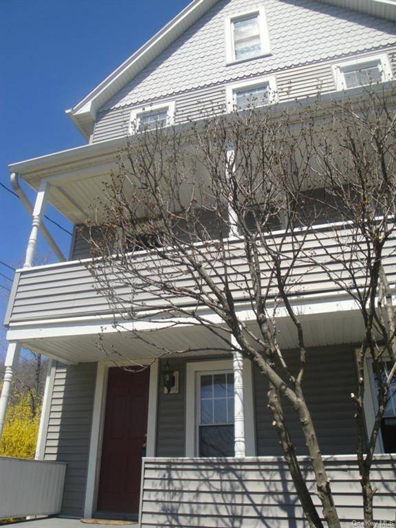 Casa com 5 Quartos à Venda em Suffern - Nova Iorque - EUA - 4