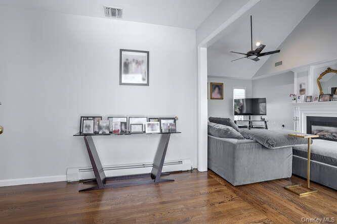 Casa com 5 Quartos à Venda em Suffern - Nova Iorque - EUA - 4