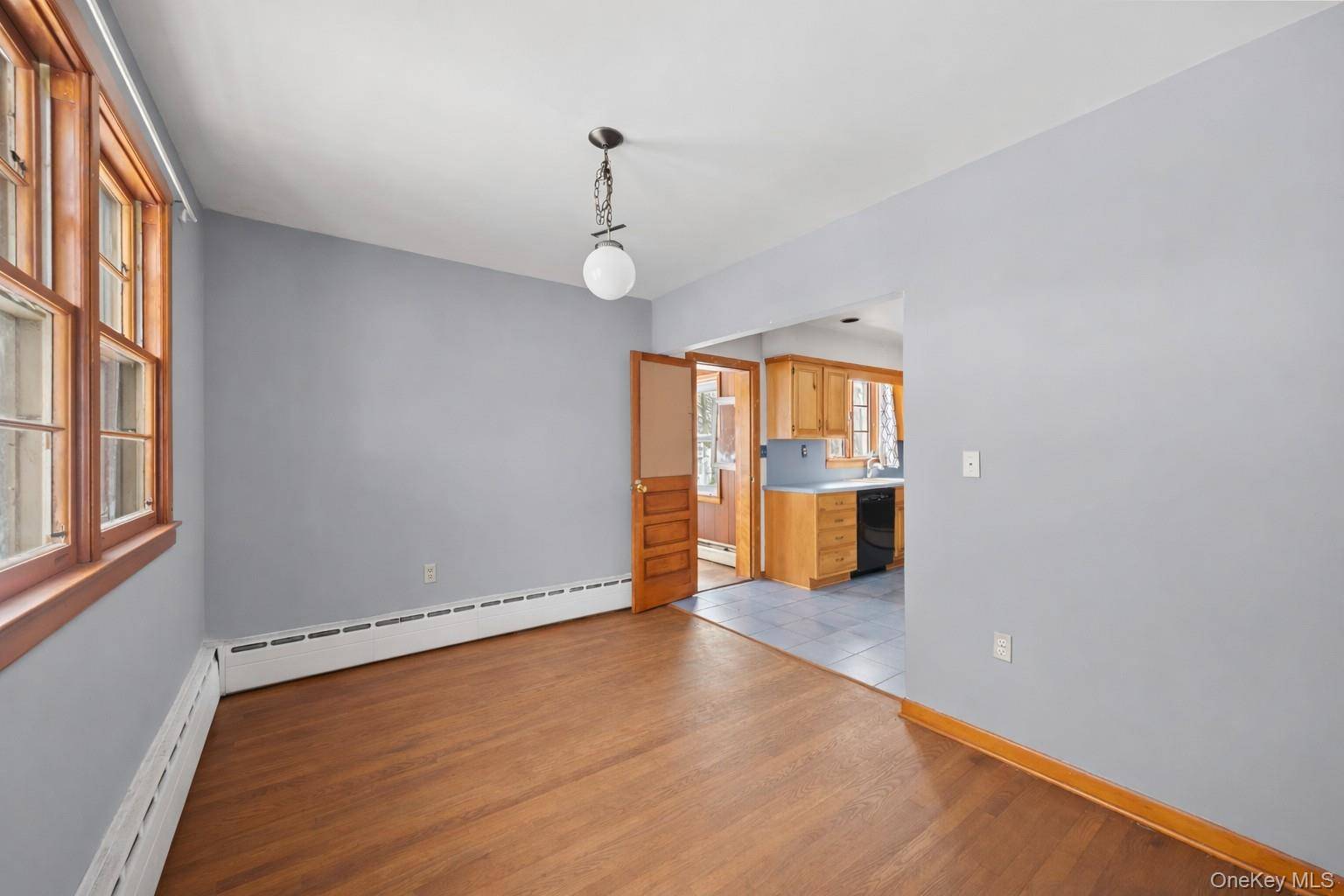 Casa com 5 Quartos à Venda em Suffern - Nova Iorque - EUA - 8