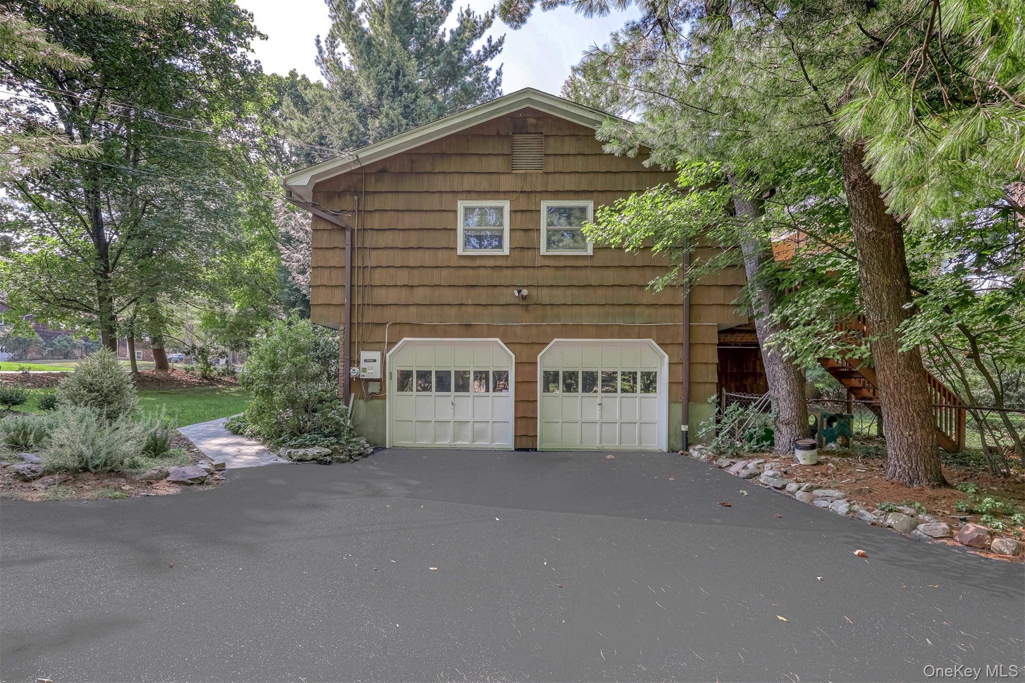 Casa con 5 Dormitorios en Venta en Suffern - Nueva York - EE. UU. - 3