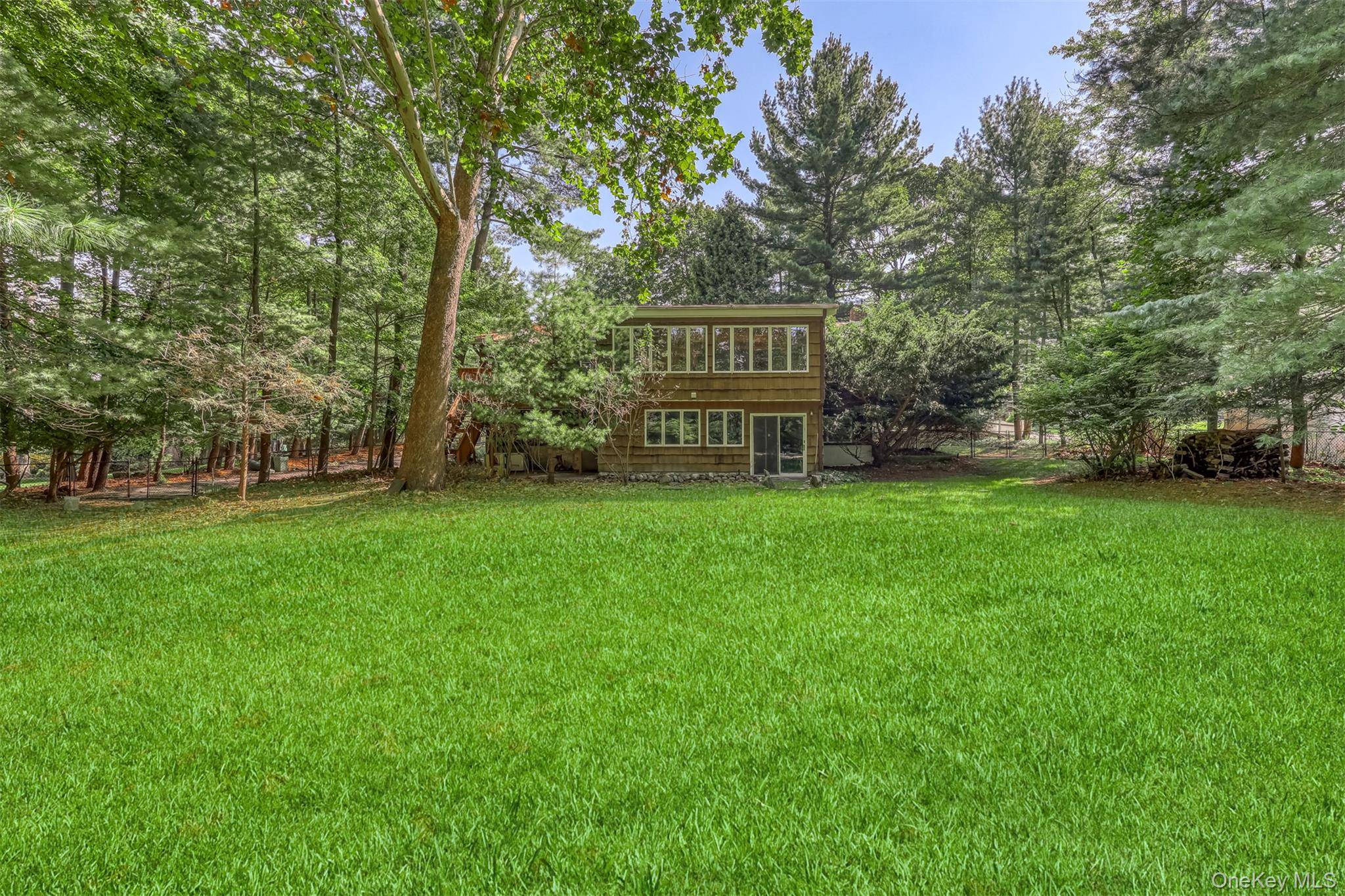Casa con 5 Dormitorios en Venta en Suffern - Nueva York - EE. UU. - 4