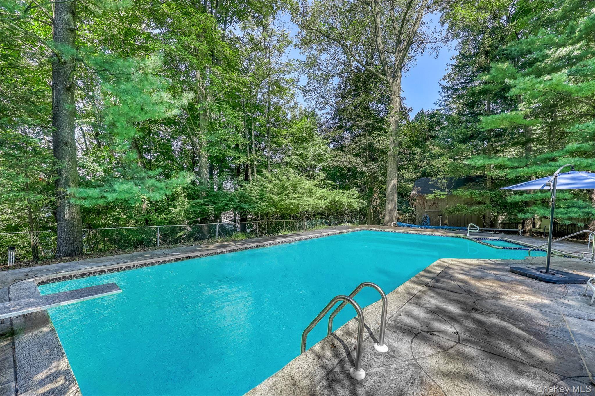 Casa con 5 Dormitorios en Venta en Suffern - Nueva York - EE. UU. - 6