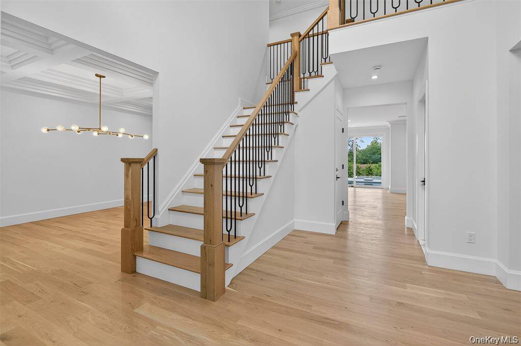 Casa com 5 Quartos à Venda em Syosset - Nova Iorque - EUA - 4