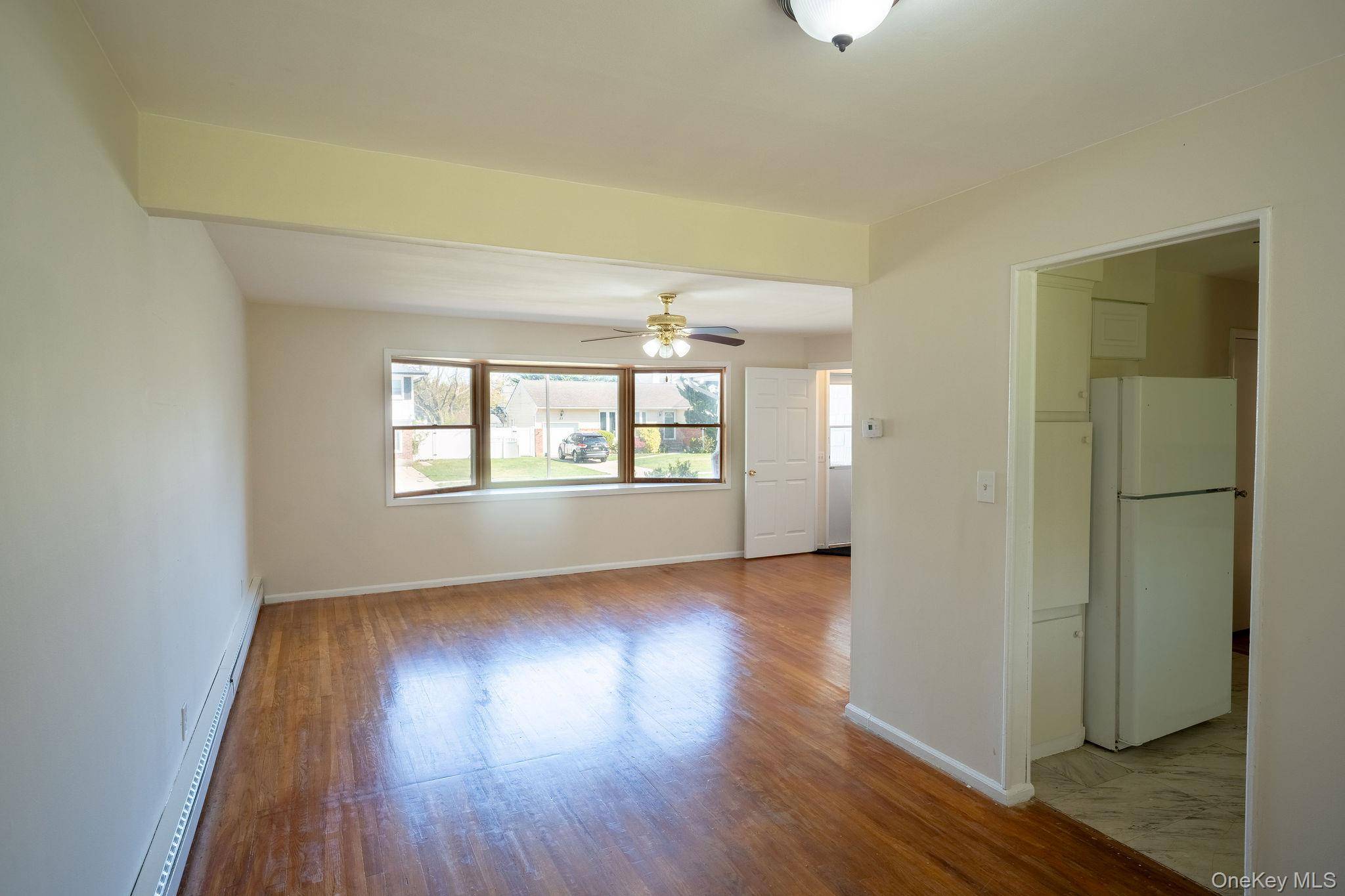 Hogar con 5 Dormitorios en Venta en Syosset - Nueva York - EE. UU. - 6