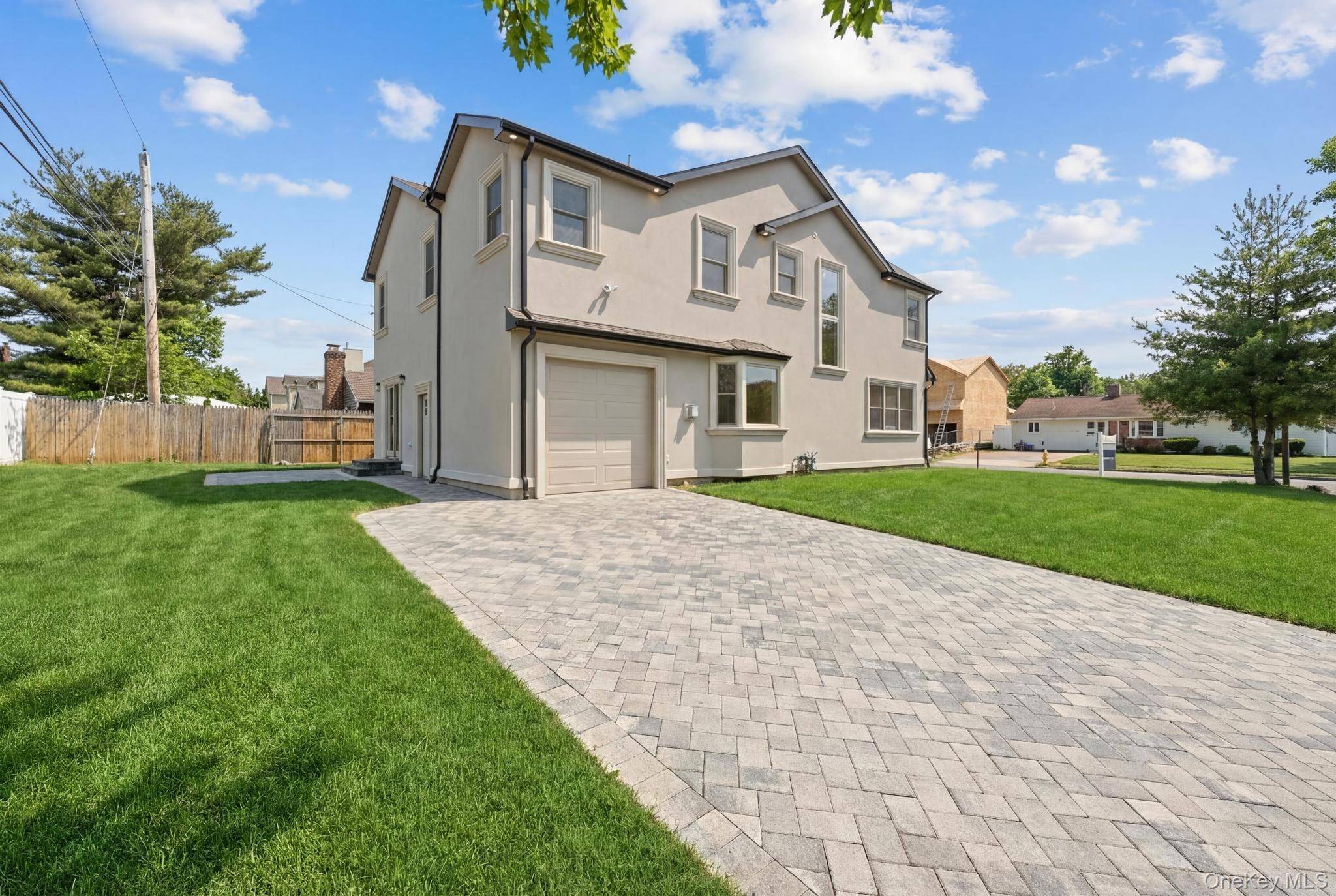 Casa com 5 Quartos à Venda em Syosset - Nova Iorque - EUA - 3