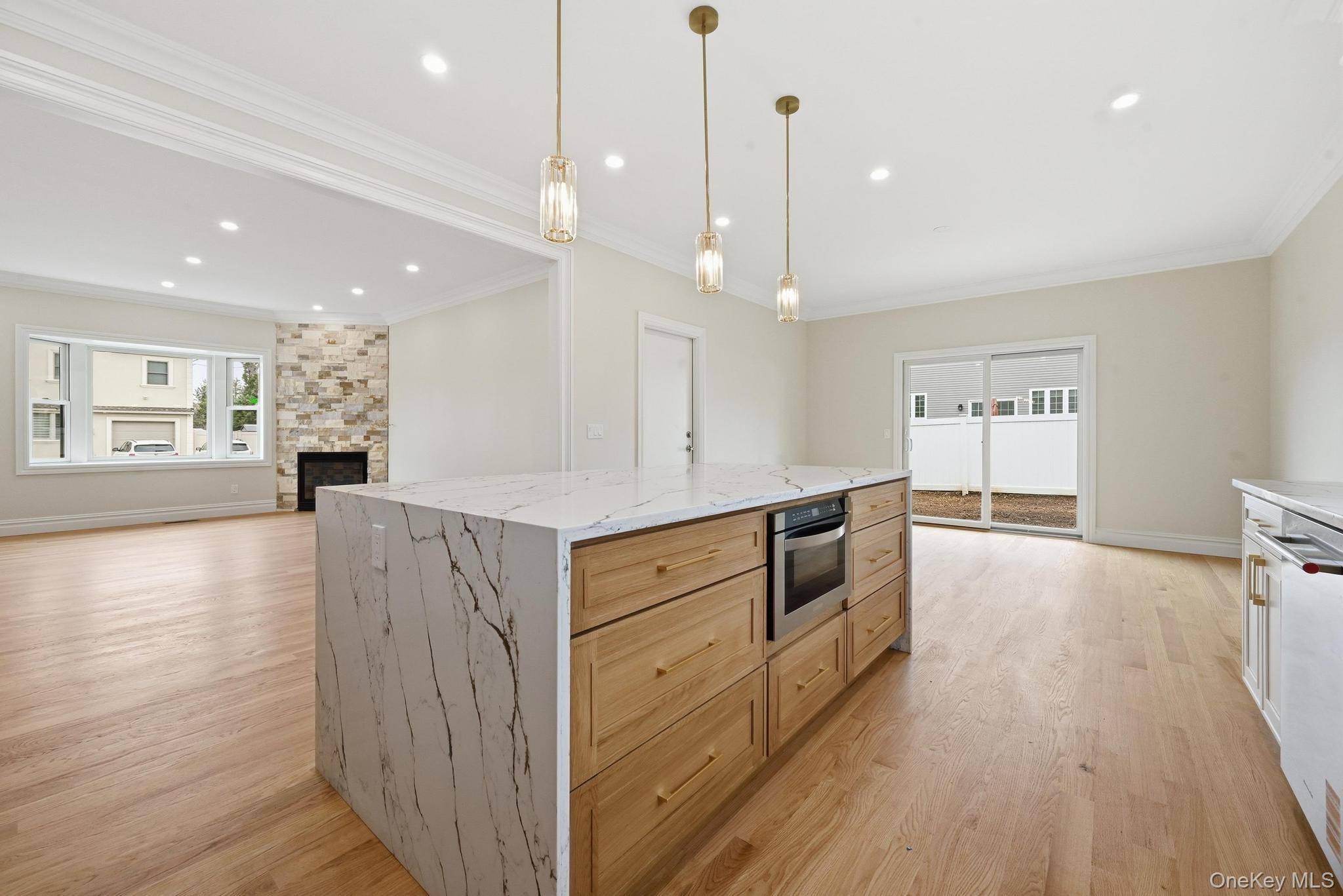 Casa com 5 Quartos à Venda em Syosset - Nova Iorque - EUA - 8