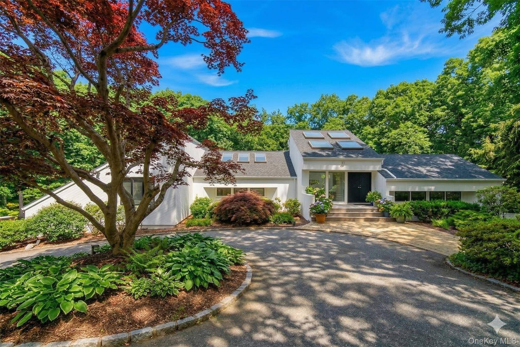 Casa com 5 Quartos à Venda em Syosset - Nova Iorque - EUA - 1
