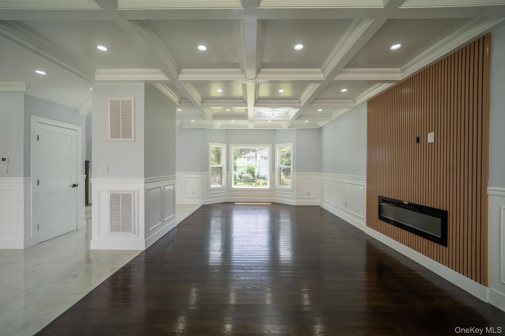 Casa com 5 Quartos à Venda em Syosset - Nova Iorque - EUA - 8